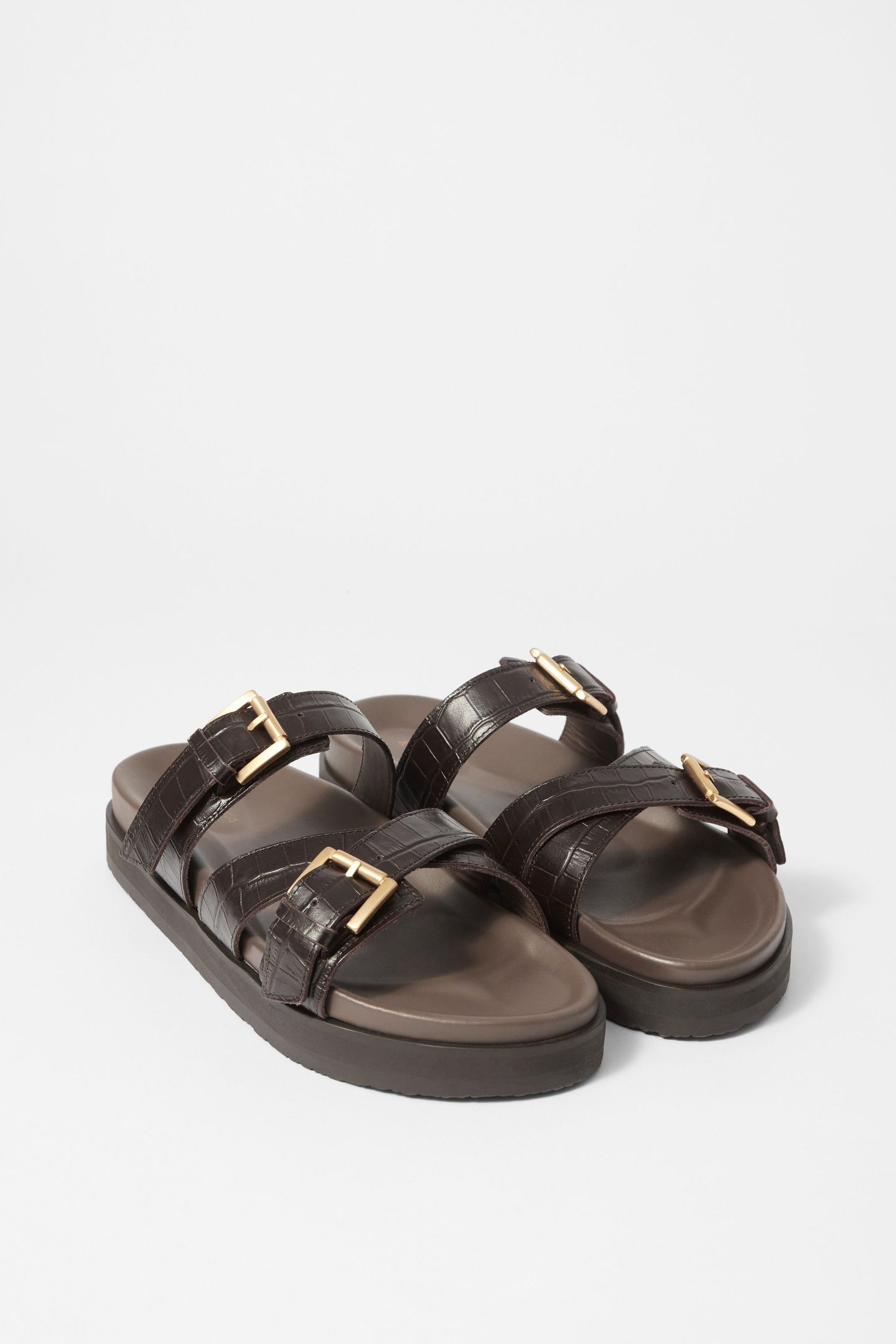 KAIA SUMMER FLAT BROWN 2