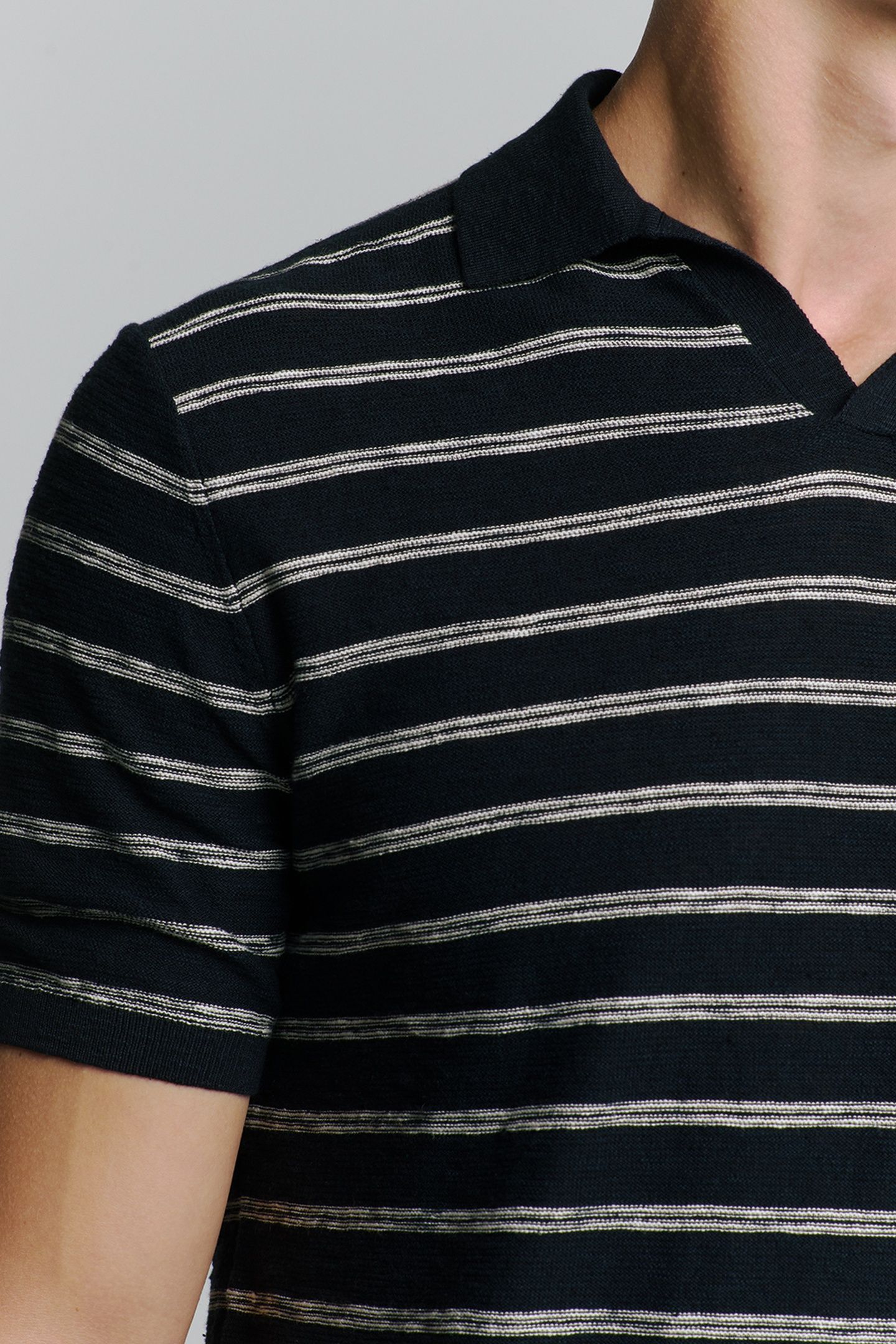 PULLOVER SHORT SLEEVE POLO V STRIPES WITH LINEN NIGHT 7