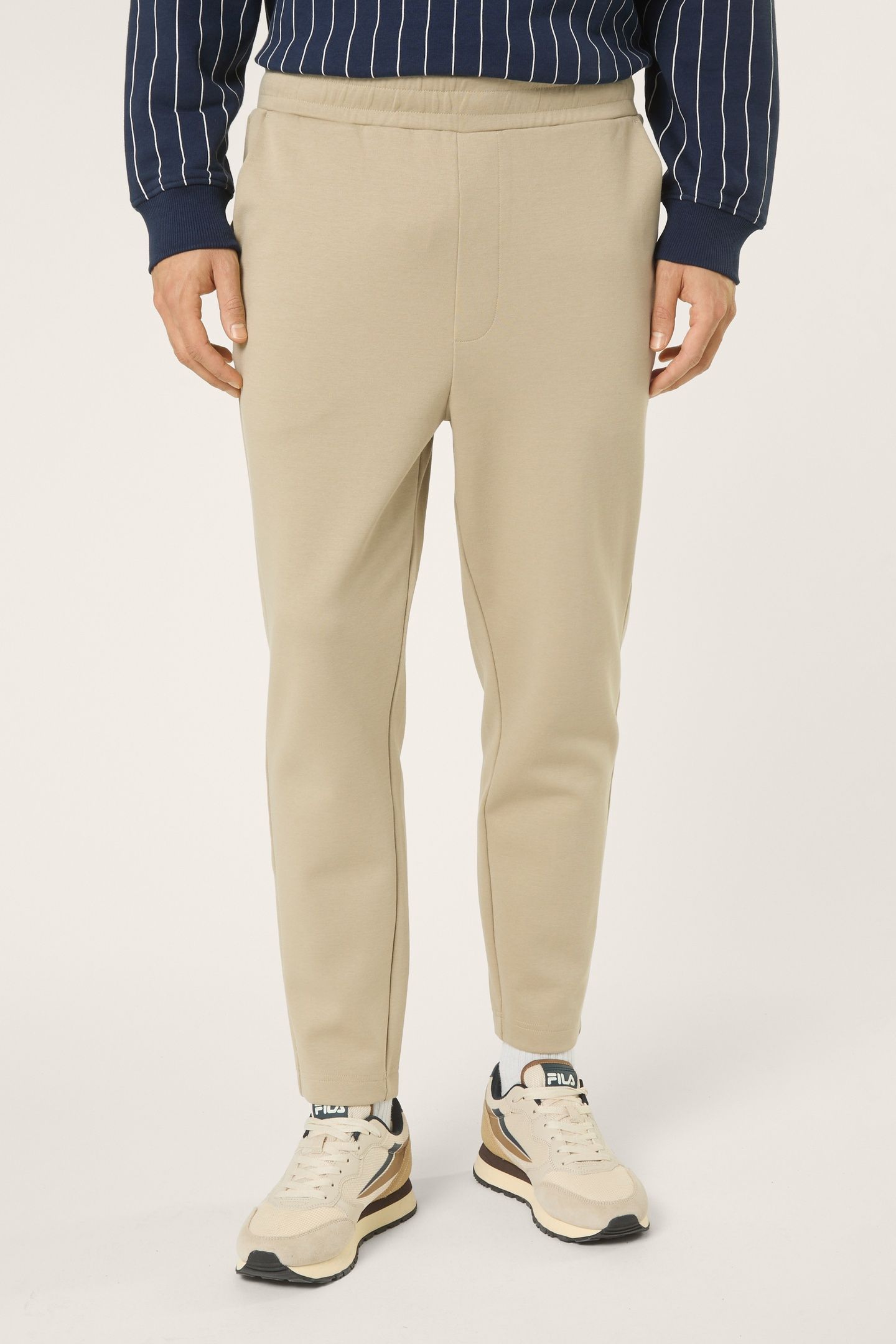JOVENCAN SLIM CROPPED SMART SWEATPANTS WHITE PEPPER 1