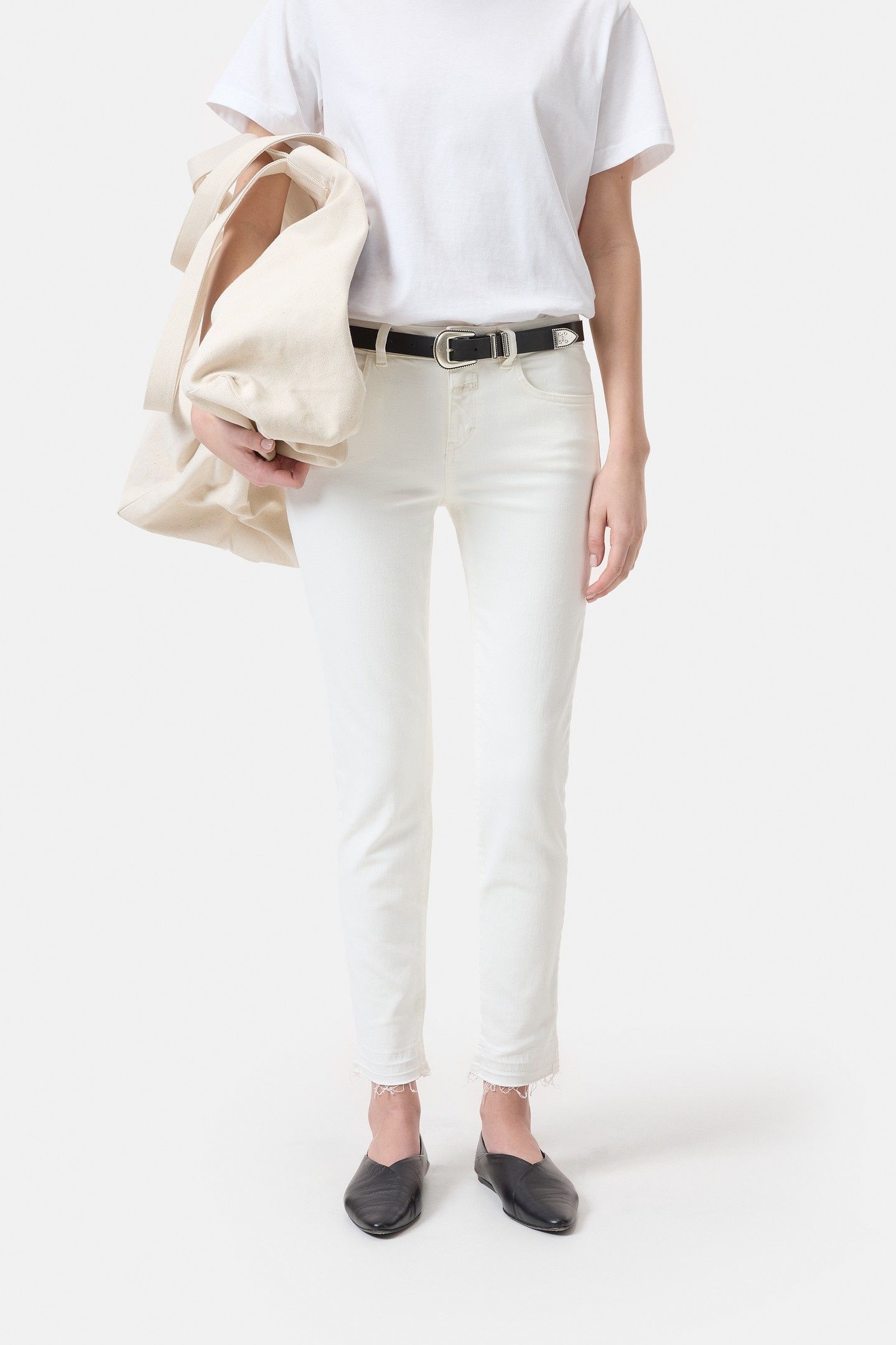 BAKER IVORY 1