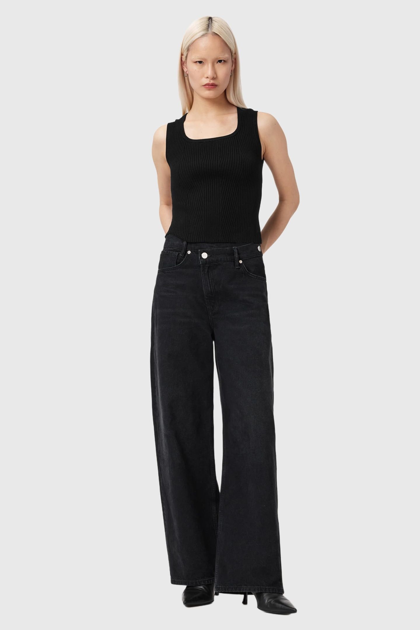 CRUZ BODICE BLACK 2