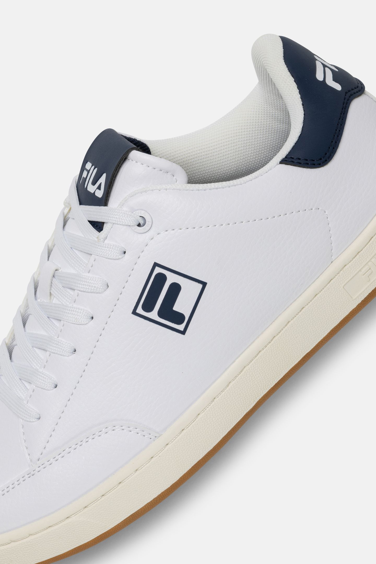 COURTBAY WHITE-FILA NAVY-MARSHMALLOW 2