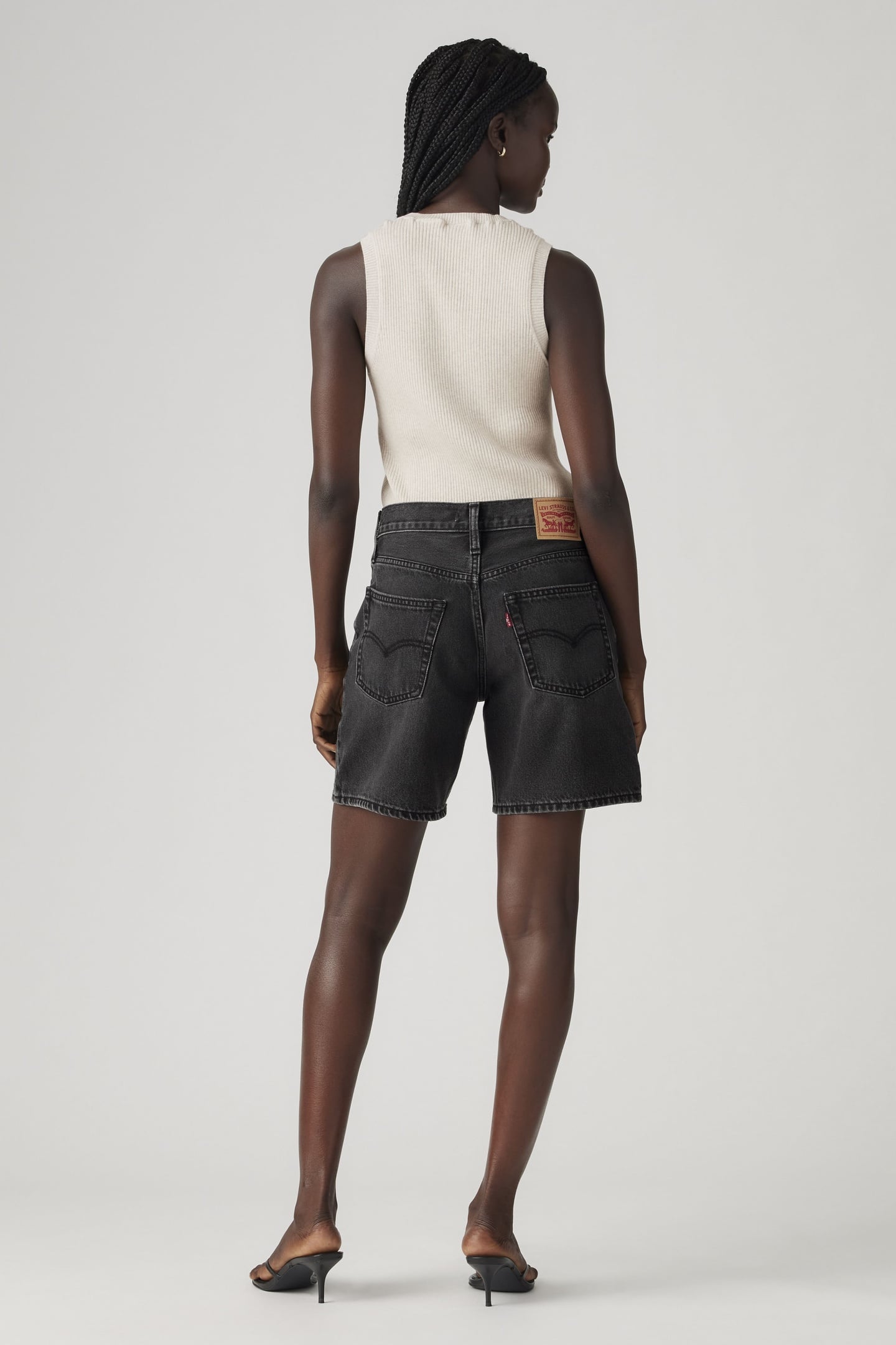 94 BAGGY SHORT WANDERING SPIRIT CLEAN 4