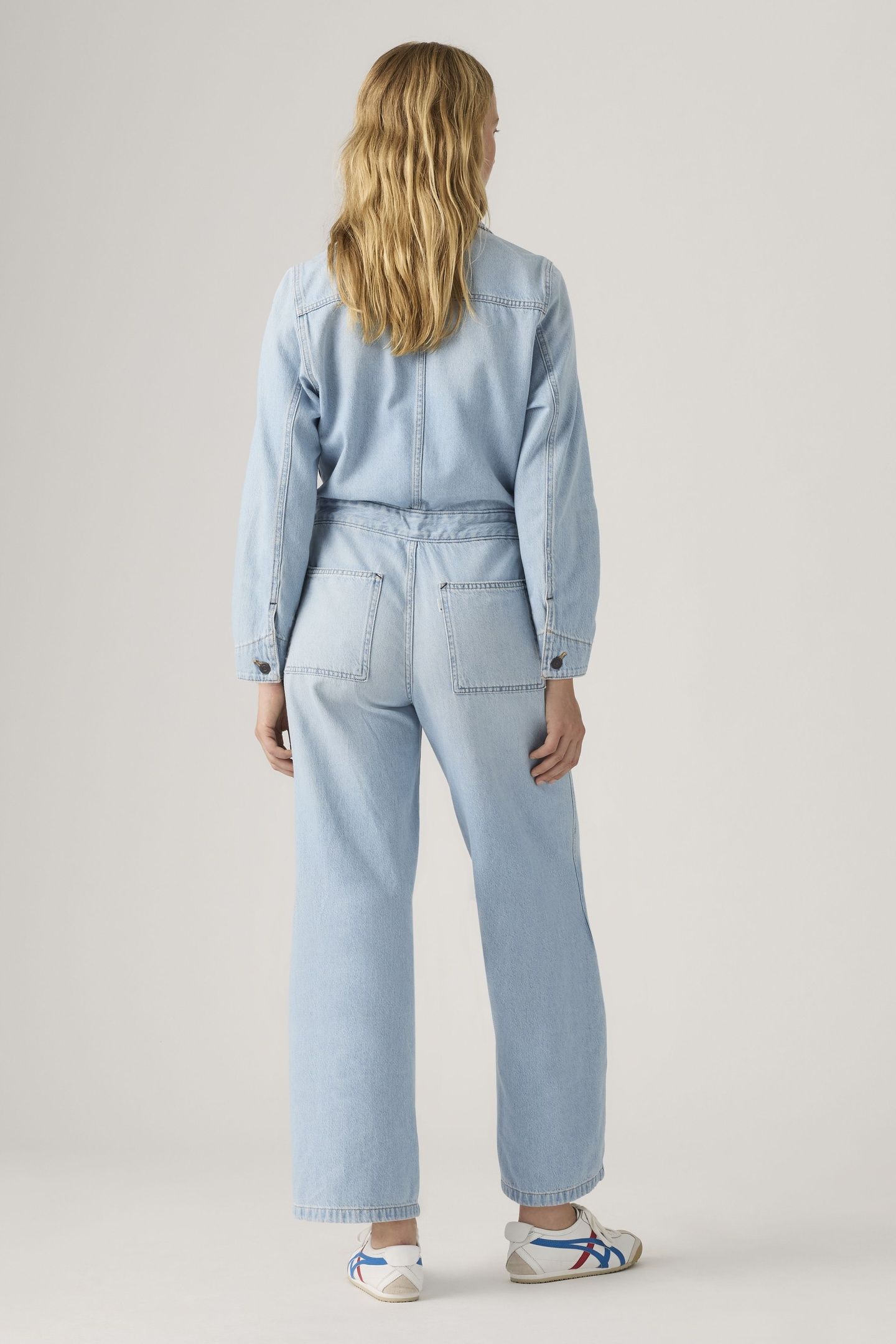 ICONIC LIGHTWEIGHT JUMPSUIT 2