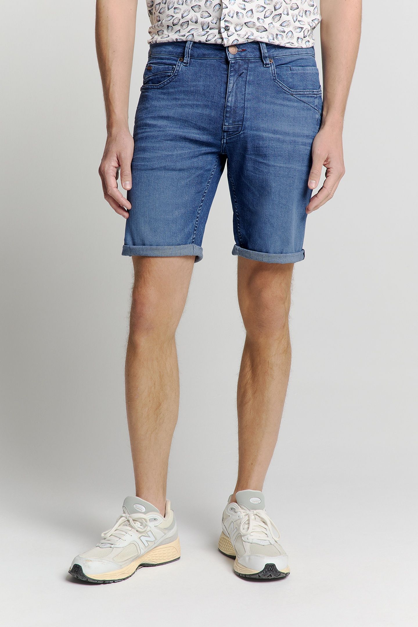 SHORT DENIM STRETCH STONE USED DENIM 2