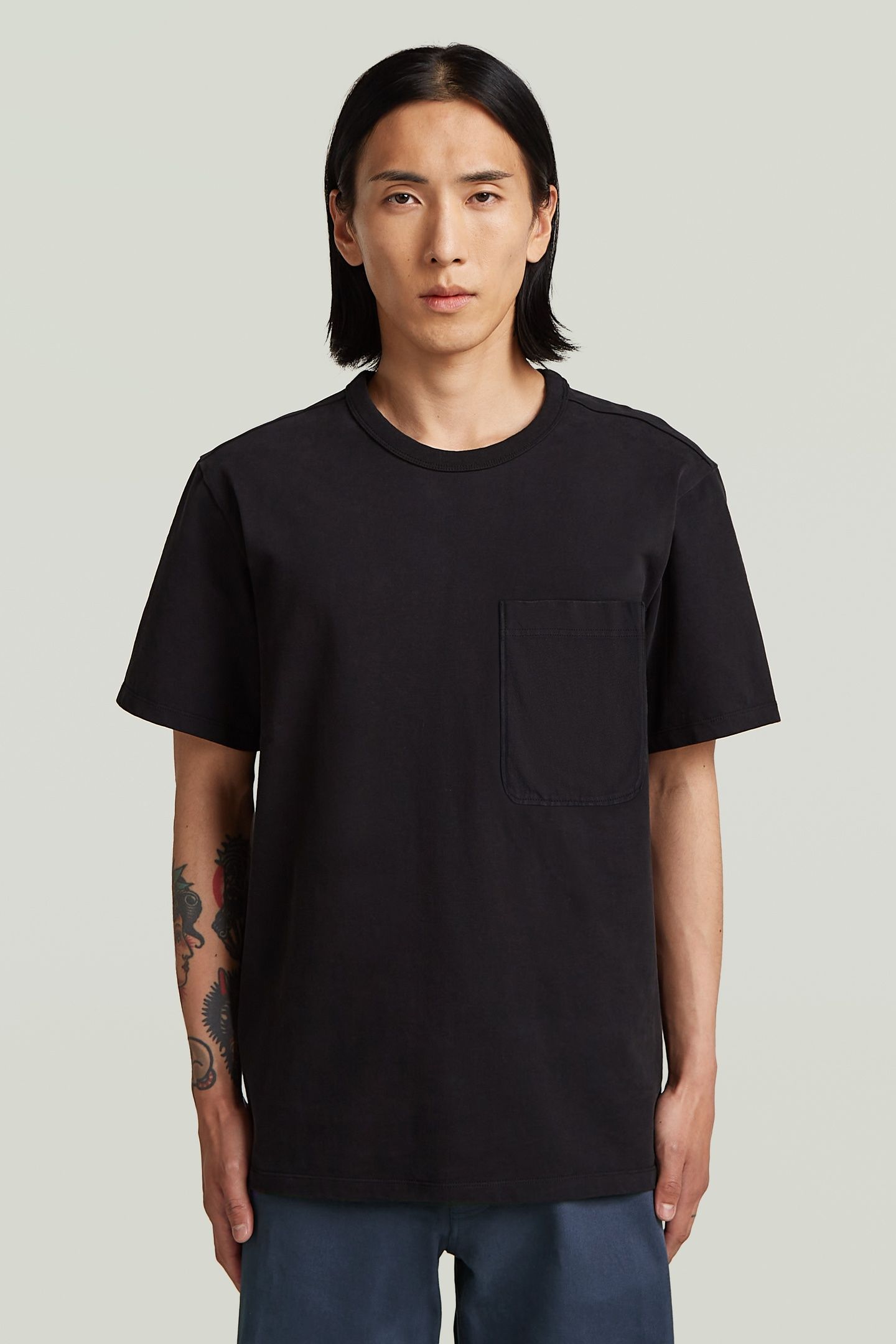 MN NUAG REGULAR R T S\S BLACK 1