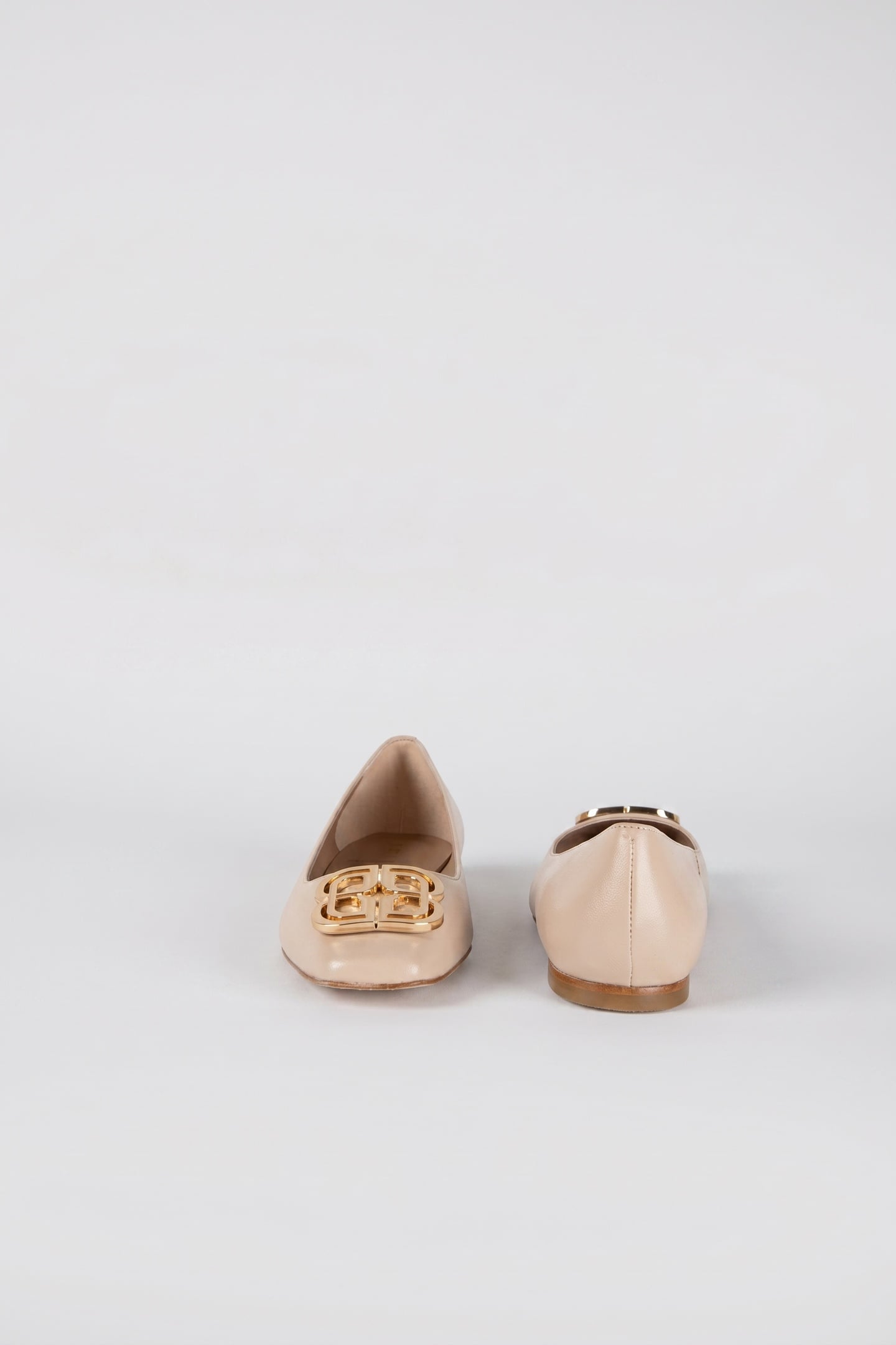 TRUDY FLATS BUTTERCREAM 3
