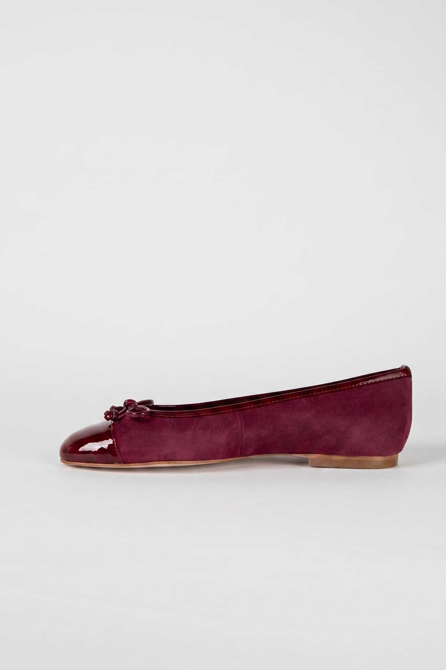 KARA FLATS BURGUNDY 2