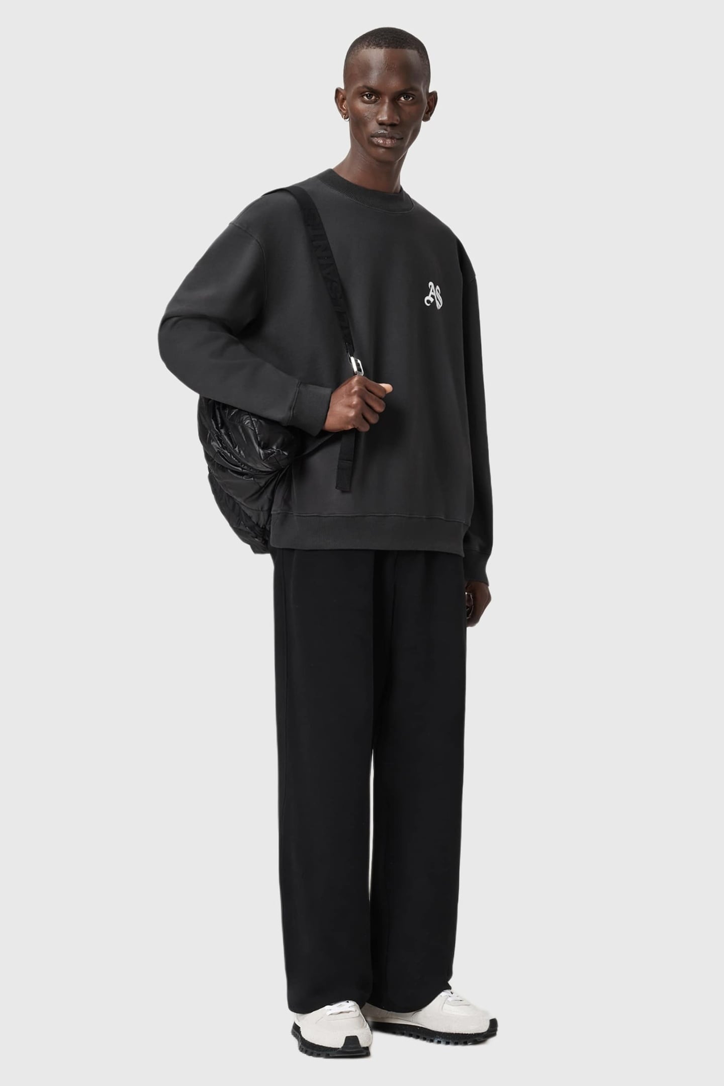 ICON CREW WASHED BLACK 4