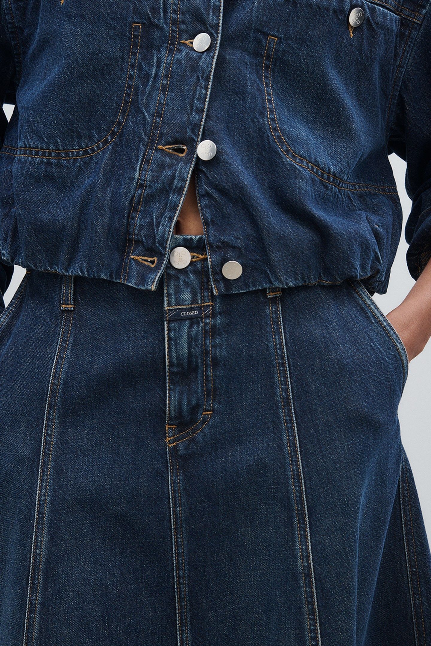 A LINE SKIRT DARK BLUE 6