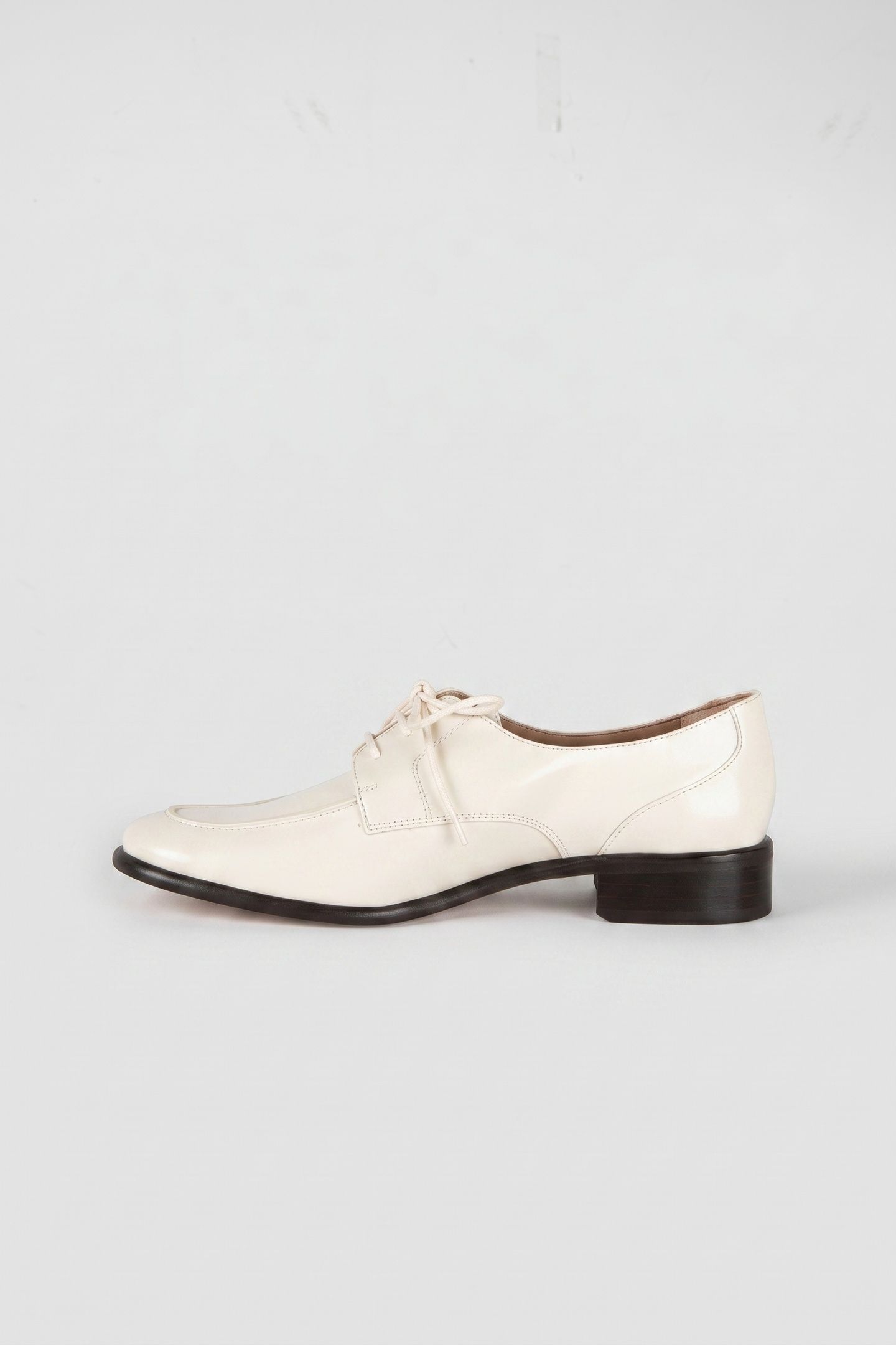 BERTIE FLATS ECRU 2
