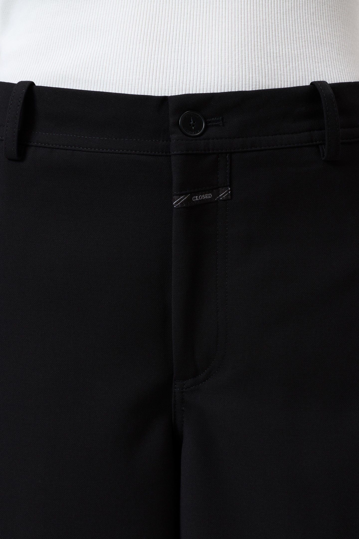 WRENNA BLACK 3