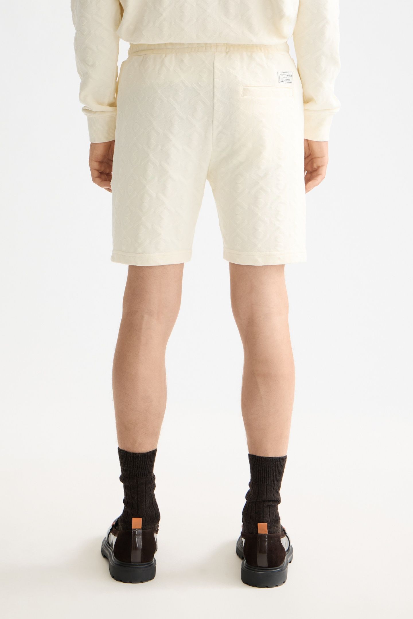 JACQUARD TERRY SWEATSHORTS EGGNOG 2