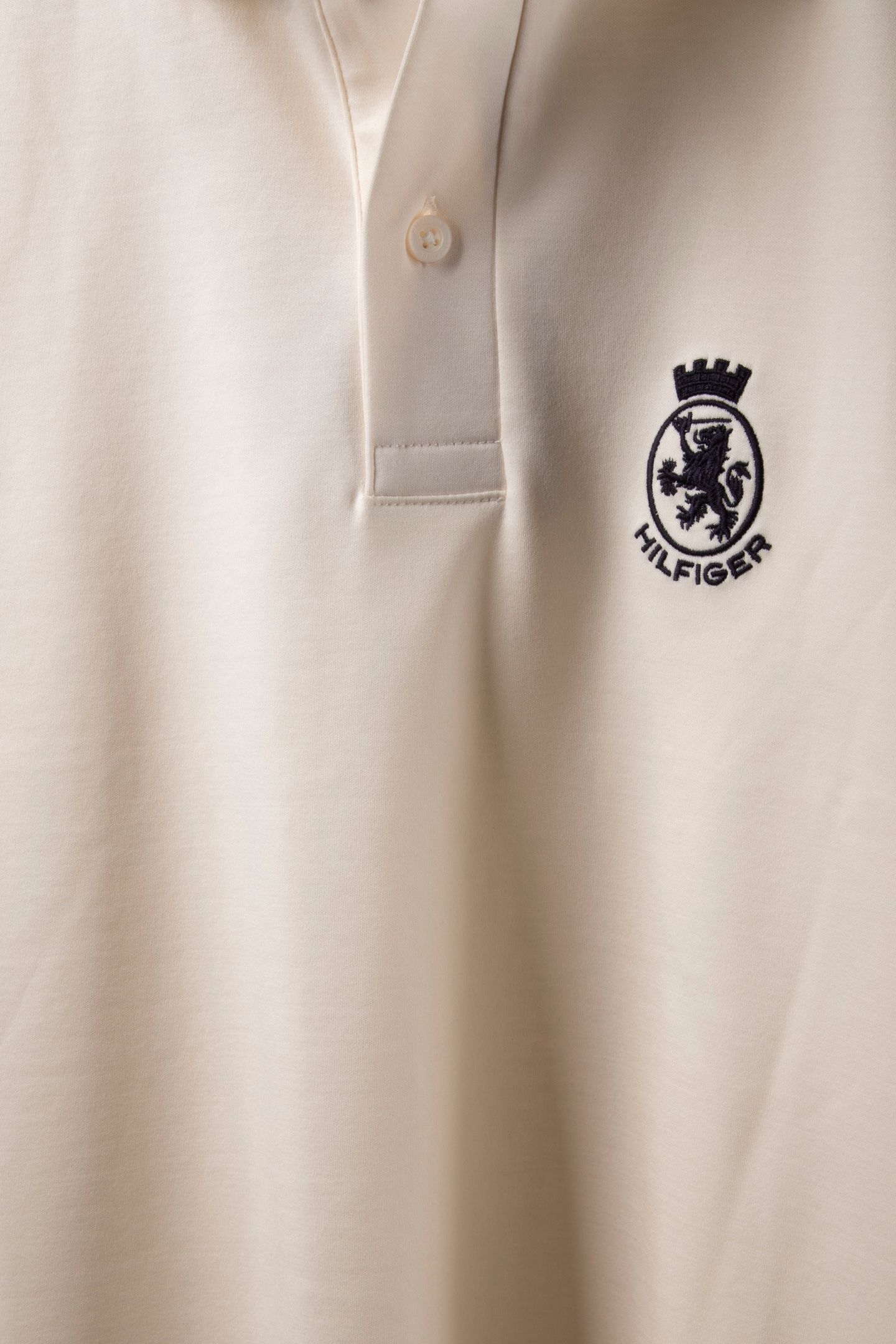 LS GIFTING INTERLOCK POLO IVORY PETAL 4