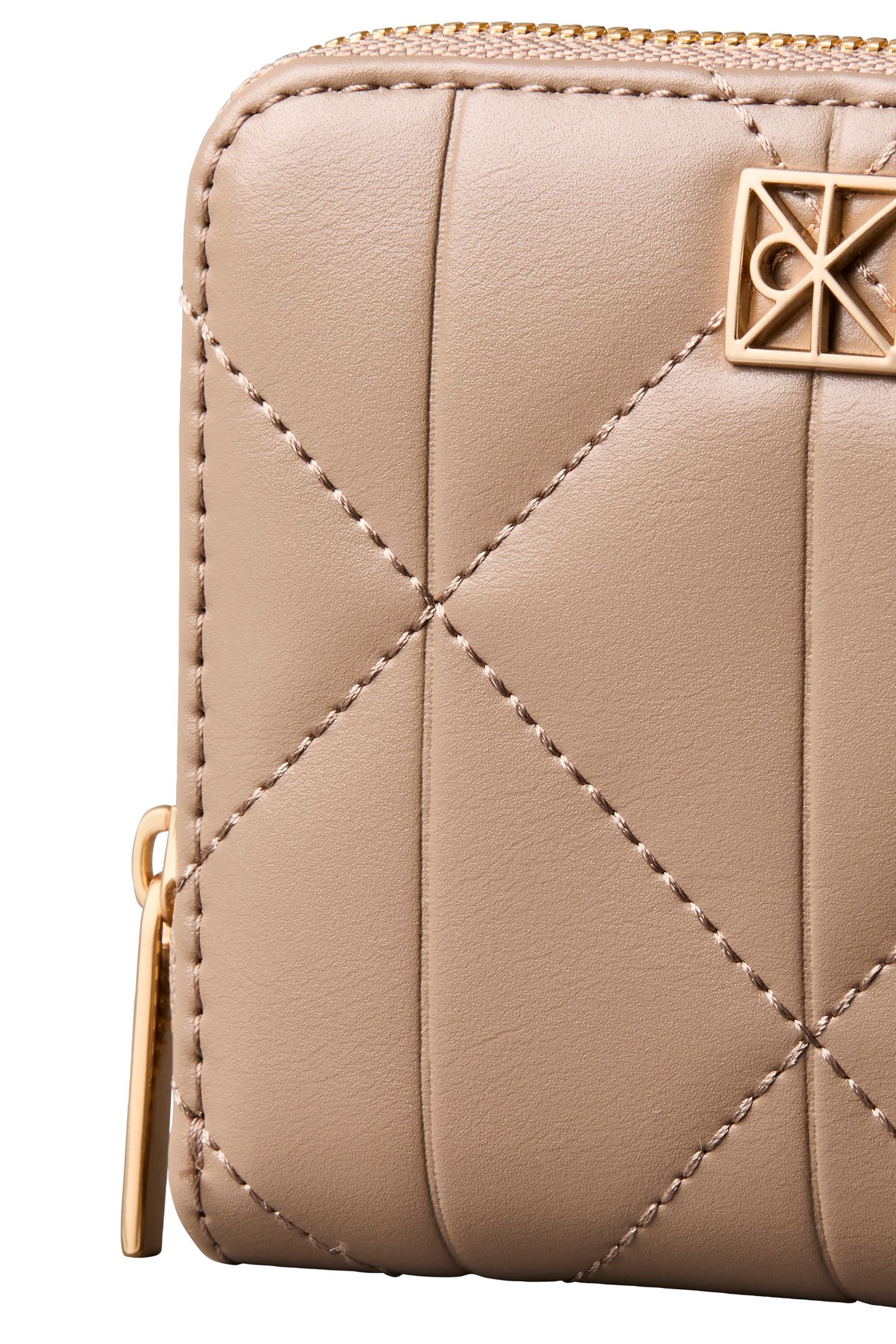 QUILTED SQUARE ZIP WALLET DESERT TAUPE 4