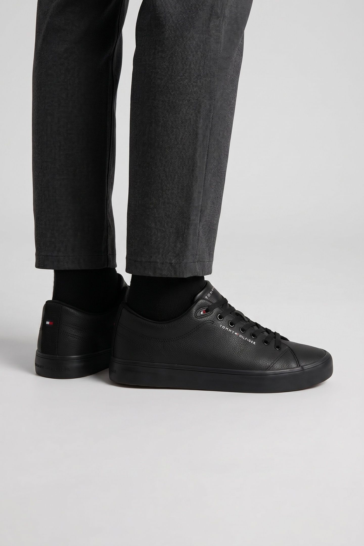 LOGO TRAINERS WITH LEATHER TRIPLE BLACK 2