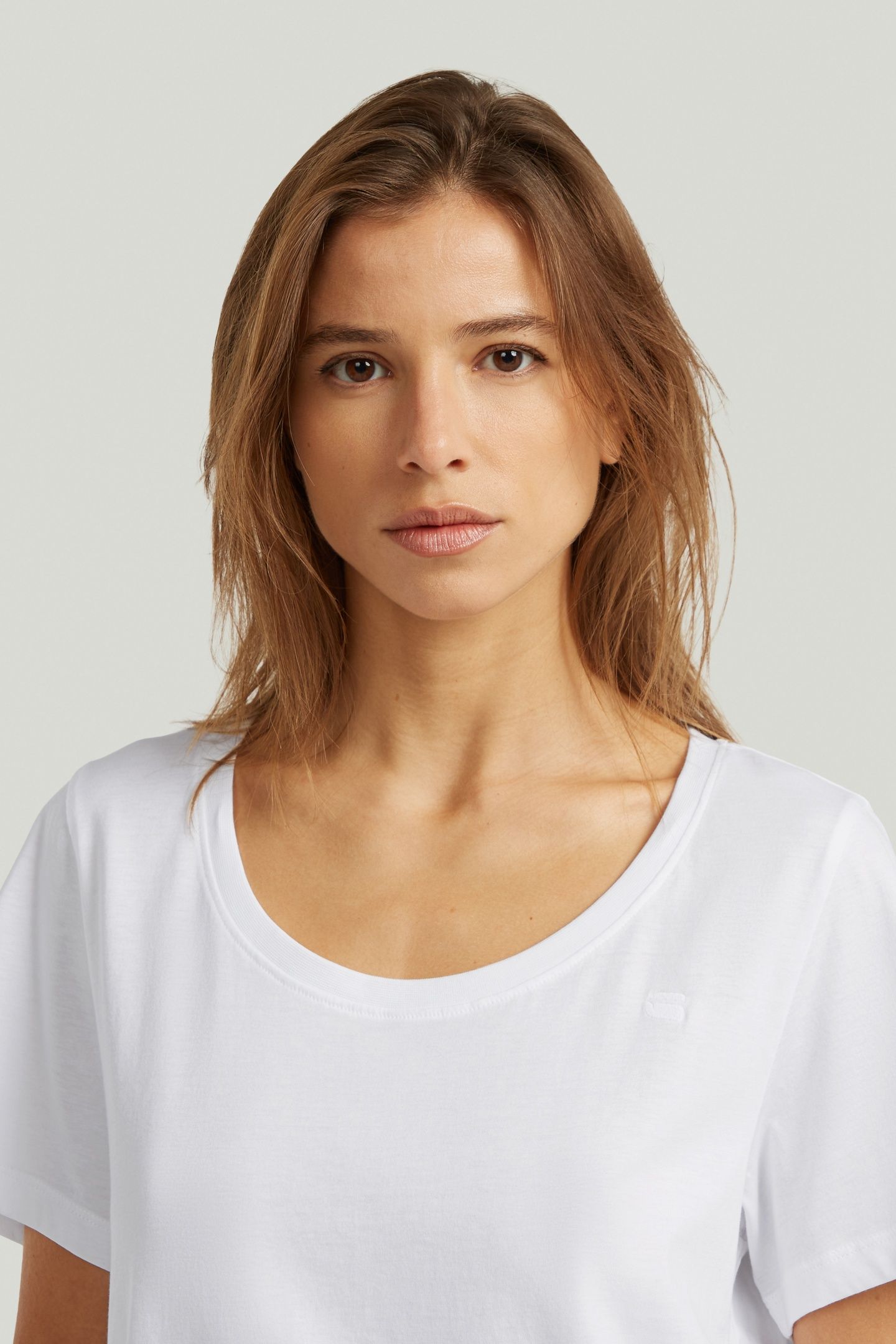 SCOOP NECK T WHITE 6