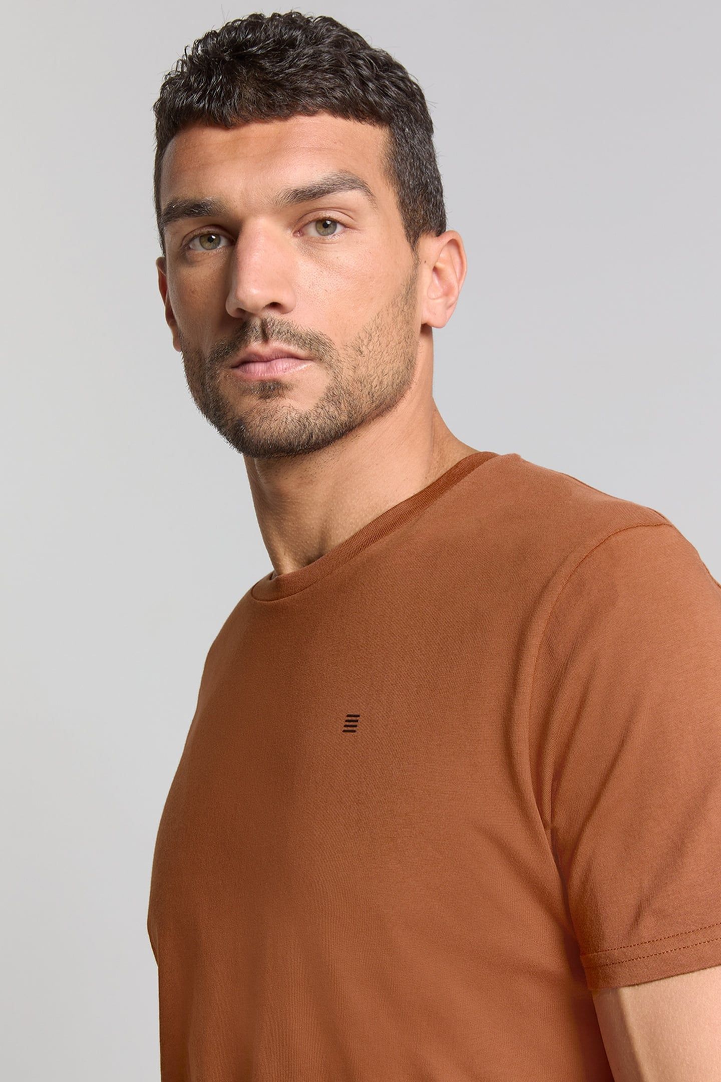 T-SHIRT CREWNECK SOLID BASIC CARAMEL 7