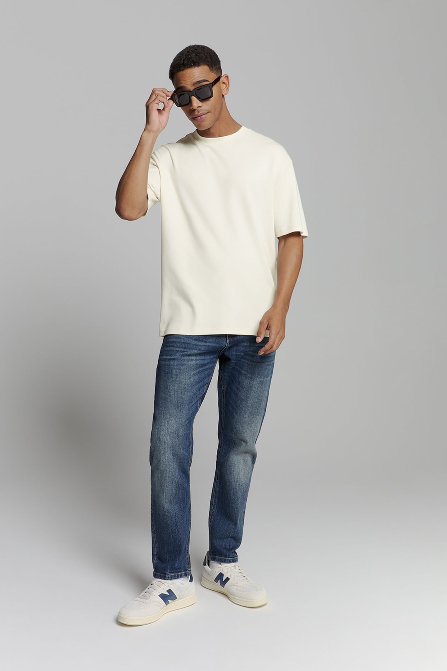 T-SHIRT CREWNECK HEAVY SOLID BASIC OFFWHITE 1