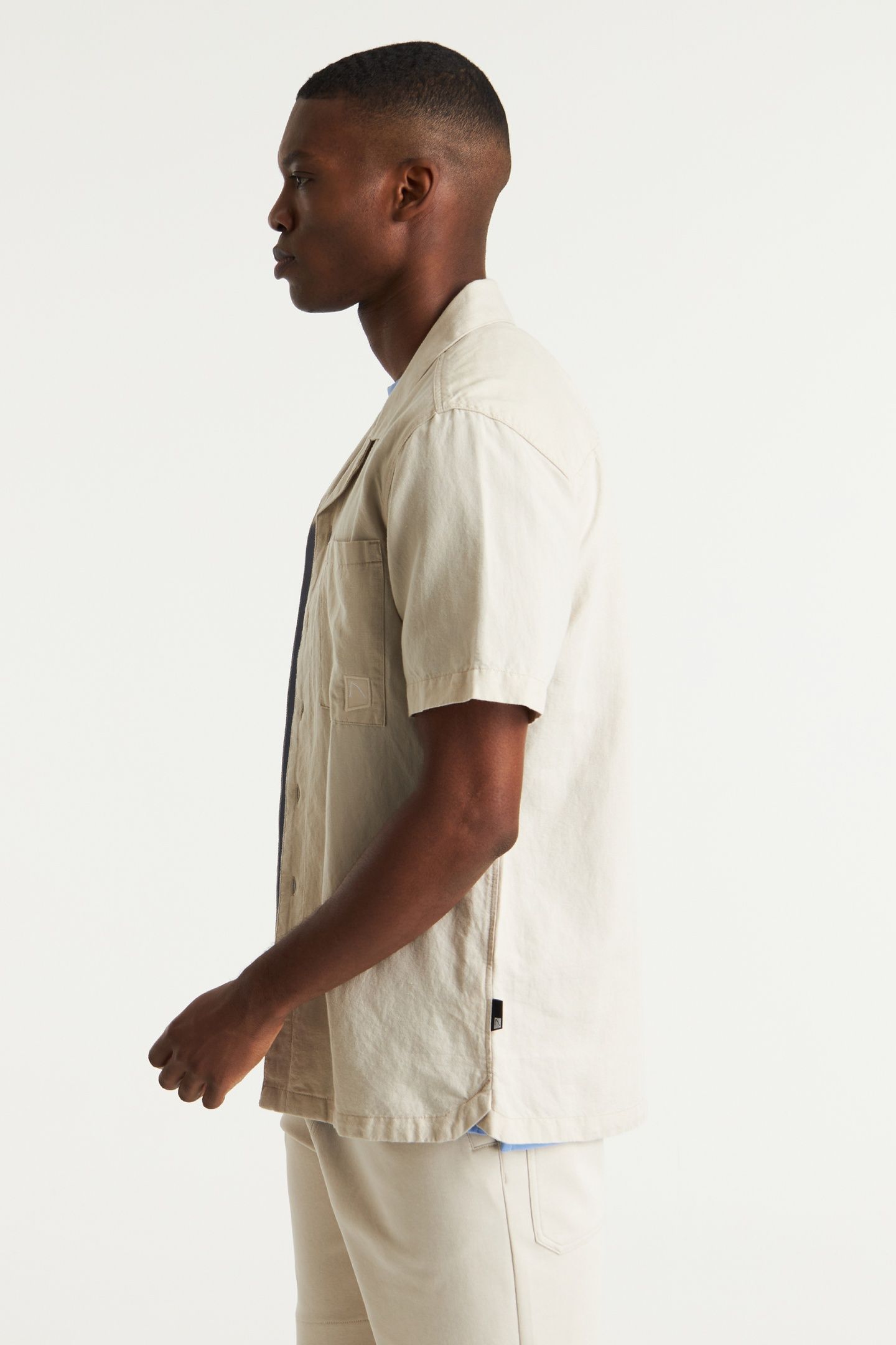 BIZZ LINEN SHIRT SHORT SLEEVE SILVER LINING 2