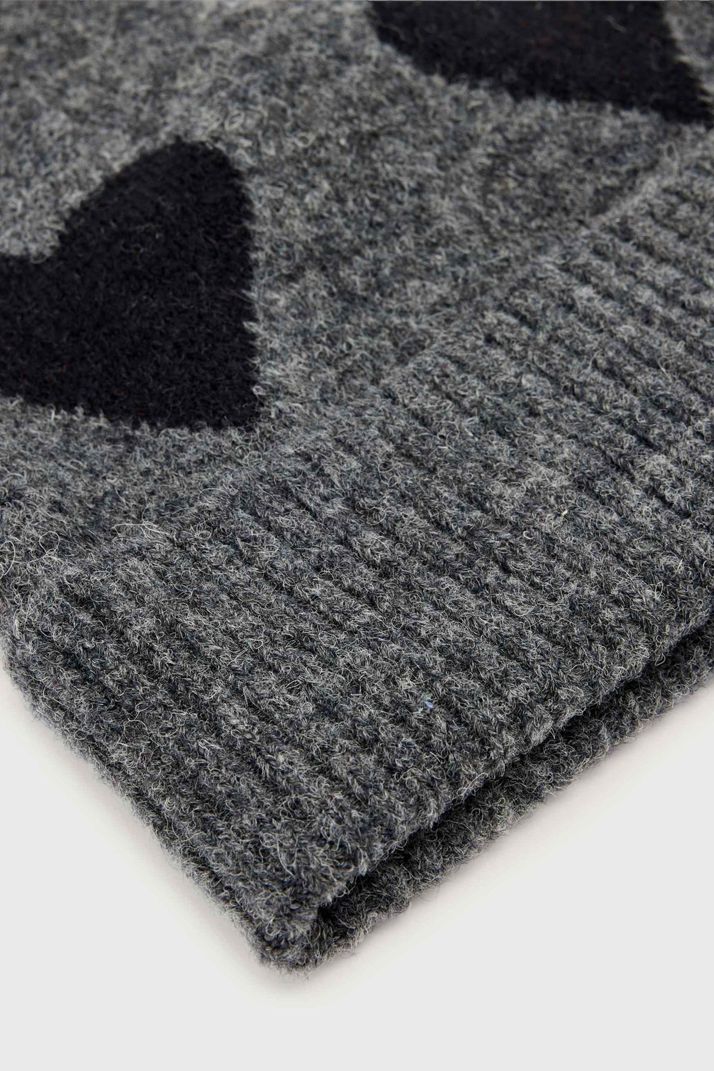 AMORE BEANIE CHARCOAL GREY 3