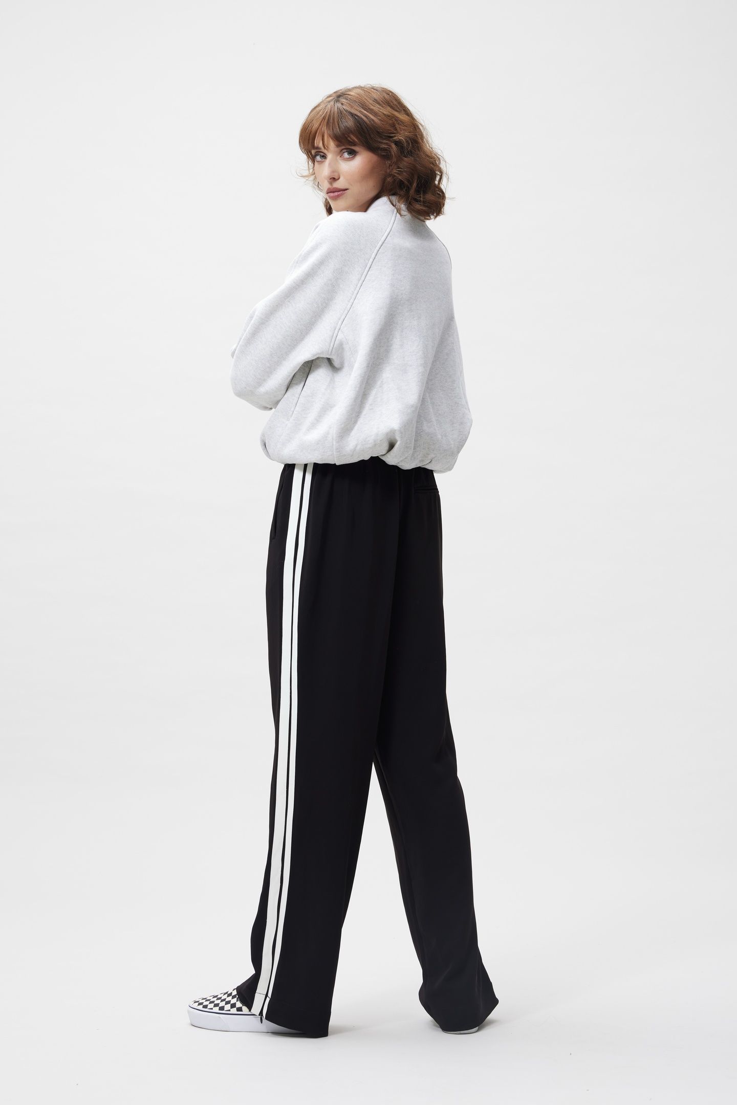 TRACKSUIT TROUSERS BLACK 2