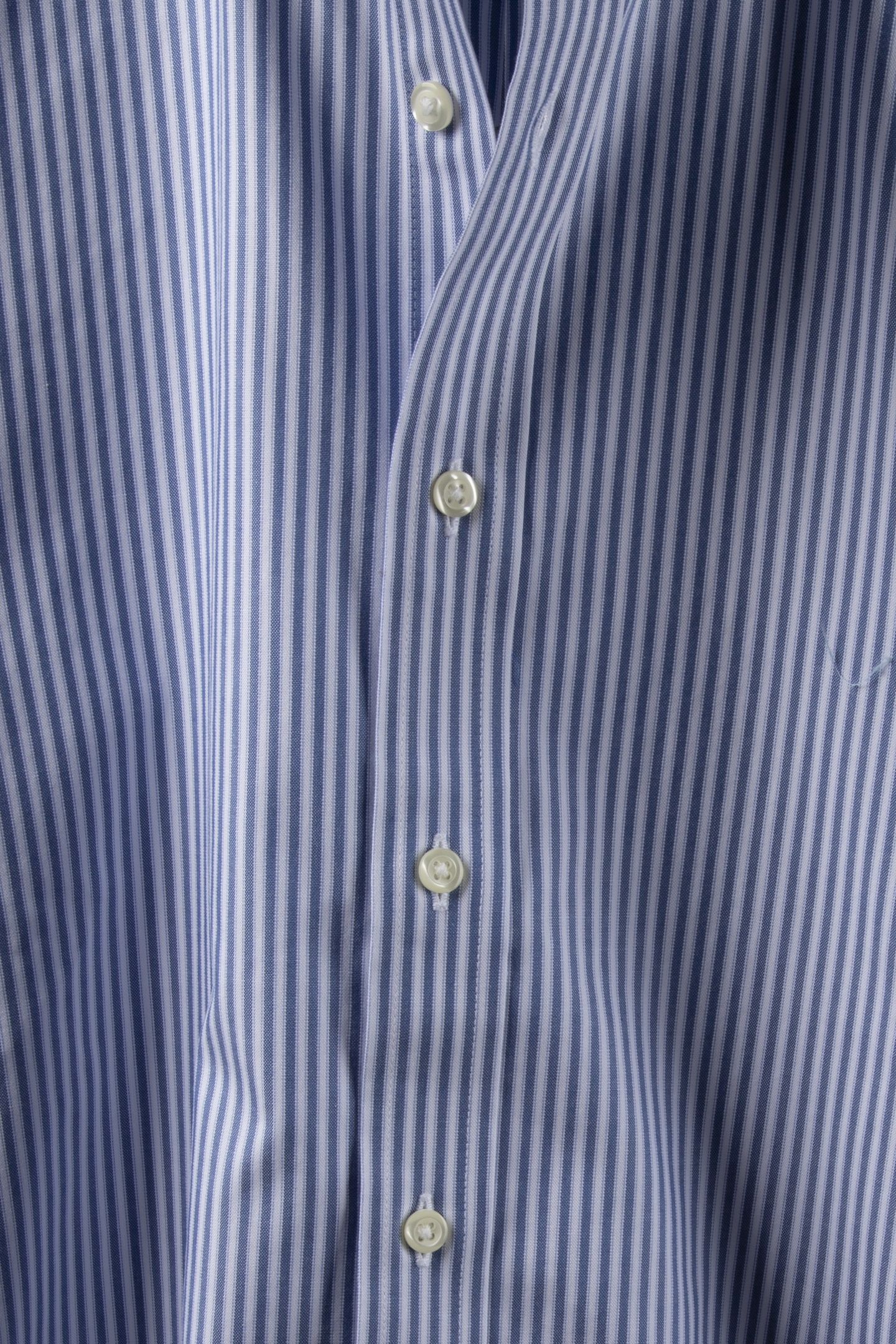 NON-IRON SLIM FIT SHIRT WITH AINSLEY COLLAR NAVY 6
