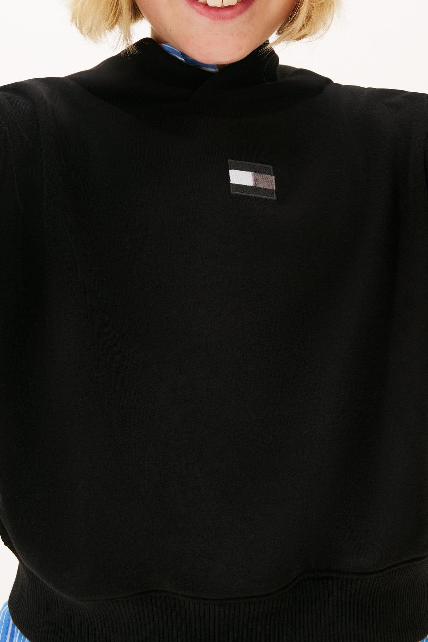GIRLS TONAL FLAG HOODIE BLACK 5