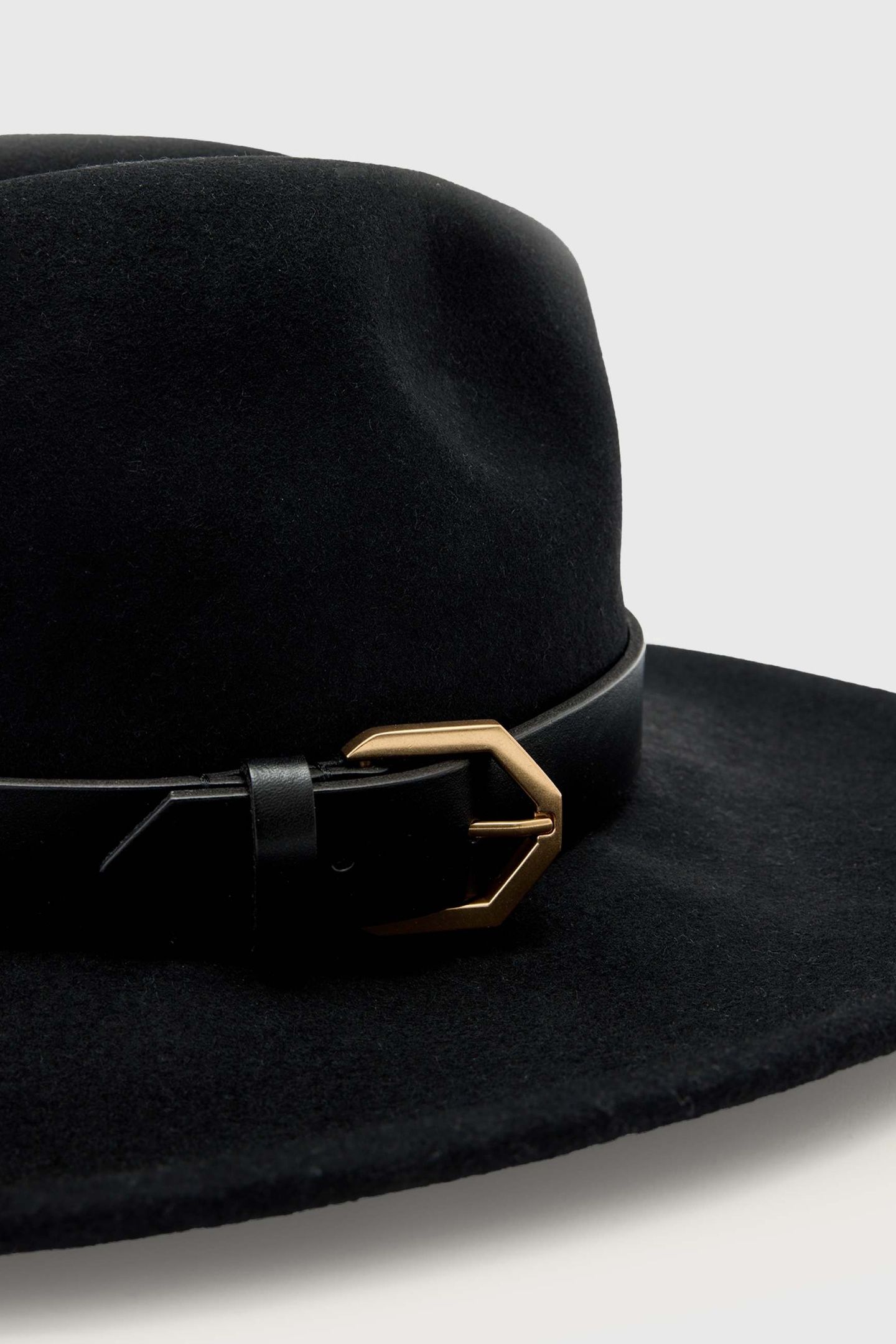 FAE FEDORA BLACK/WARM BRASS 5