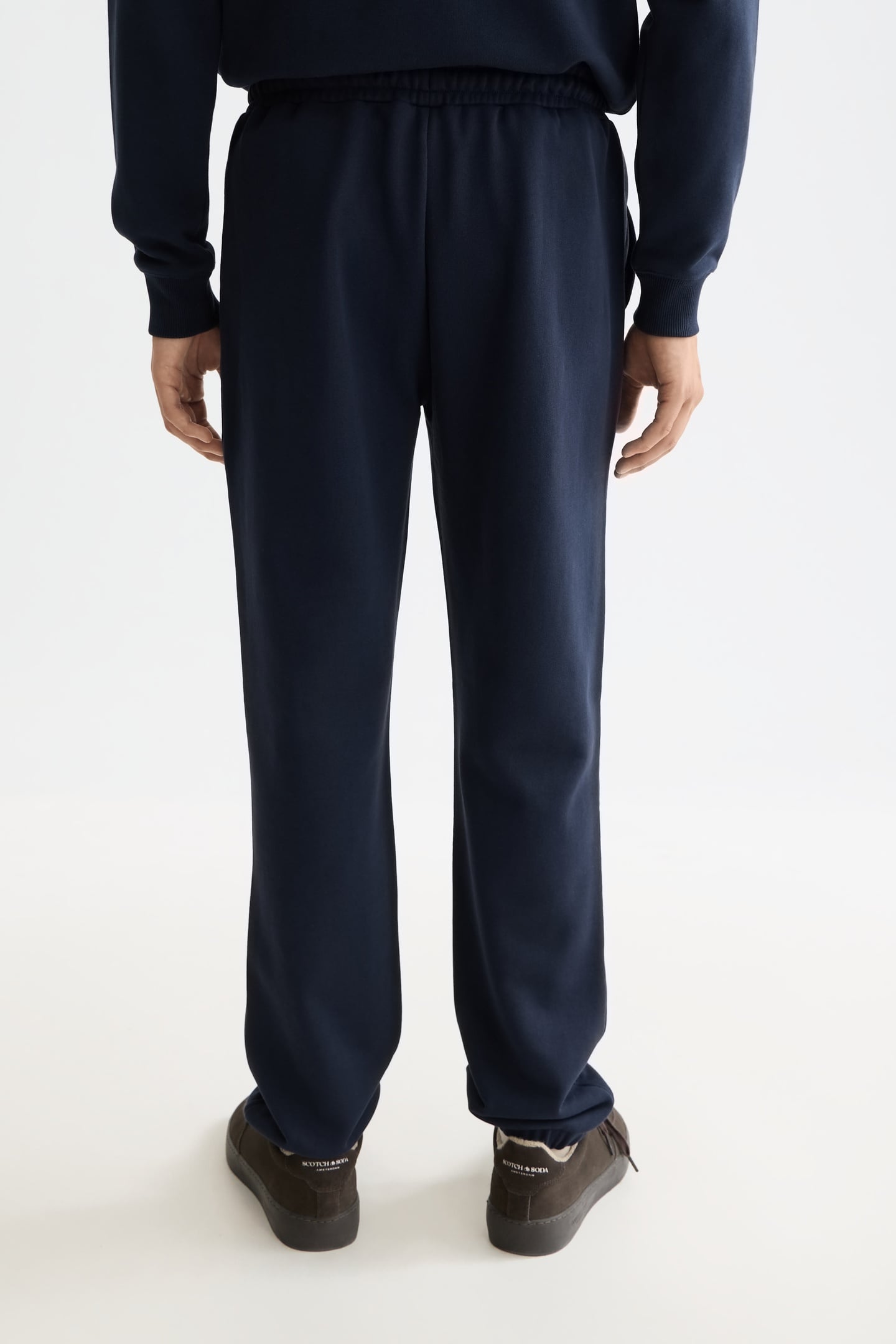 CORE - LOGO SWEATPANT NIGHT 3