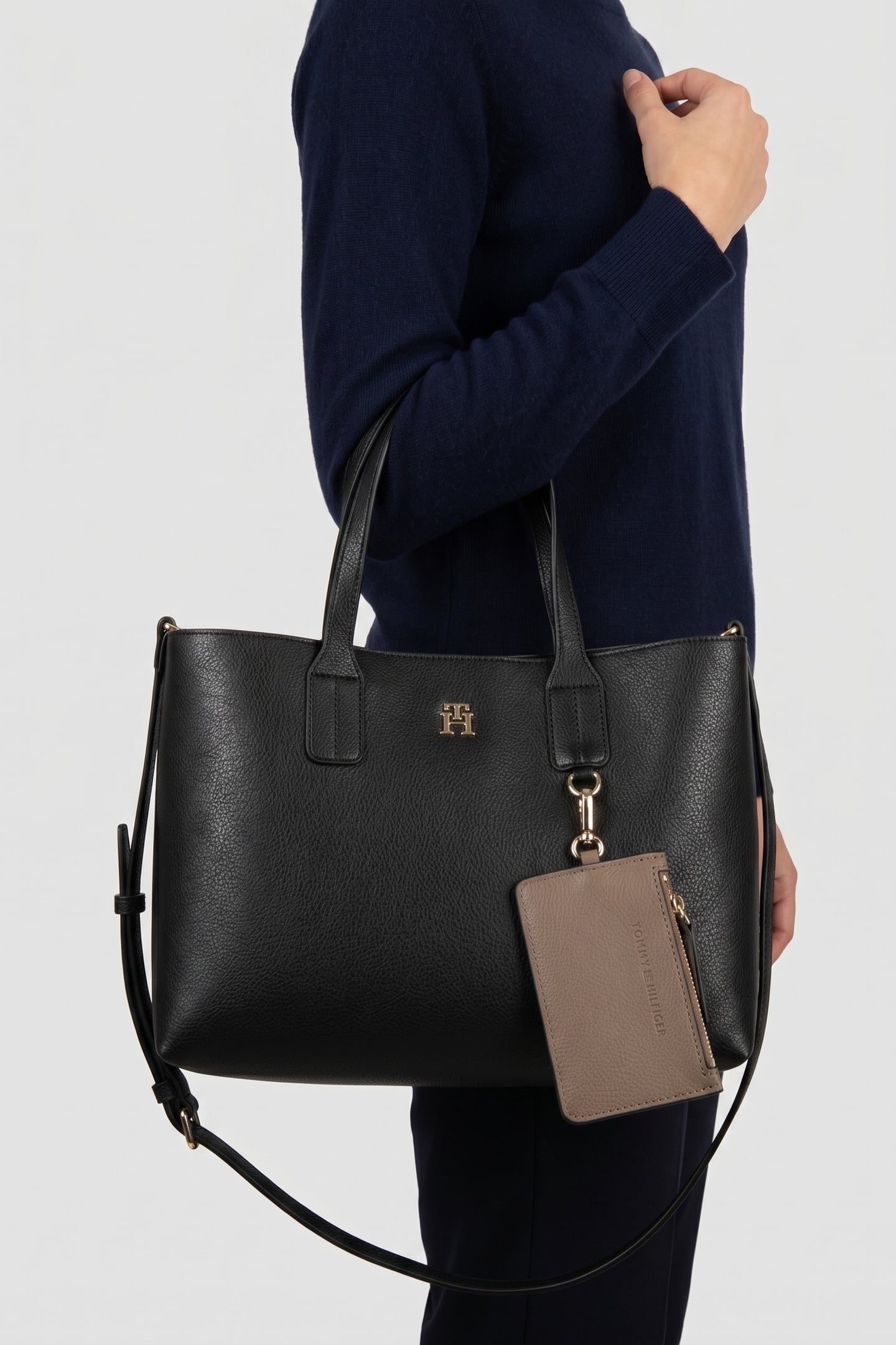 ICON MINI TOTE BAG BLACK 1