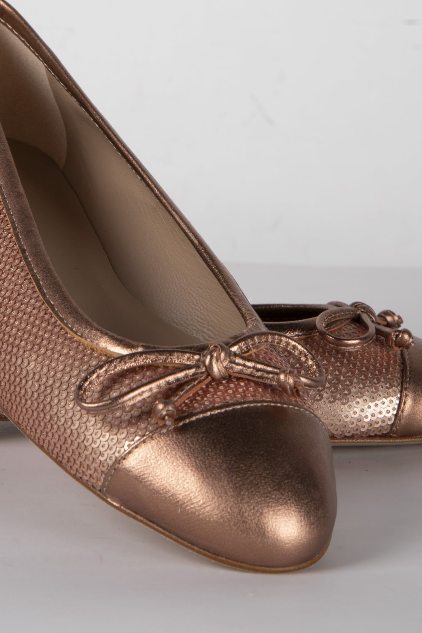 KARA FLATS ROSE GOLD 4