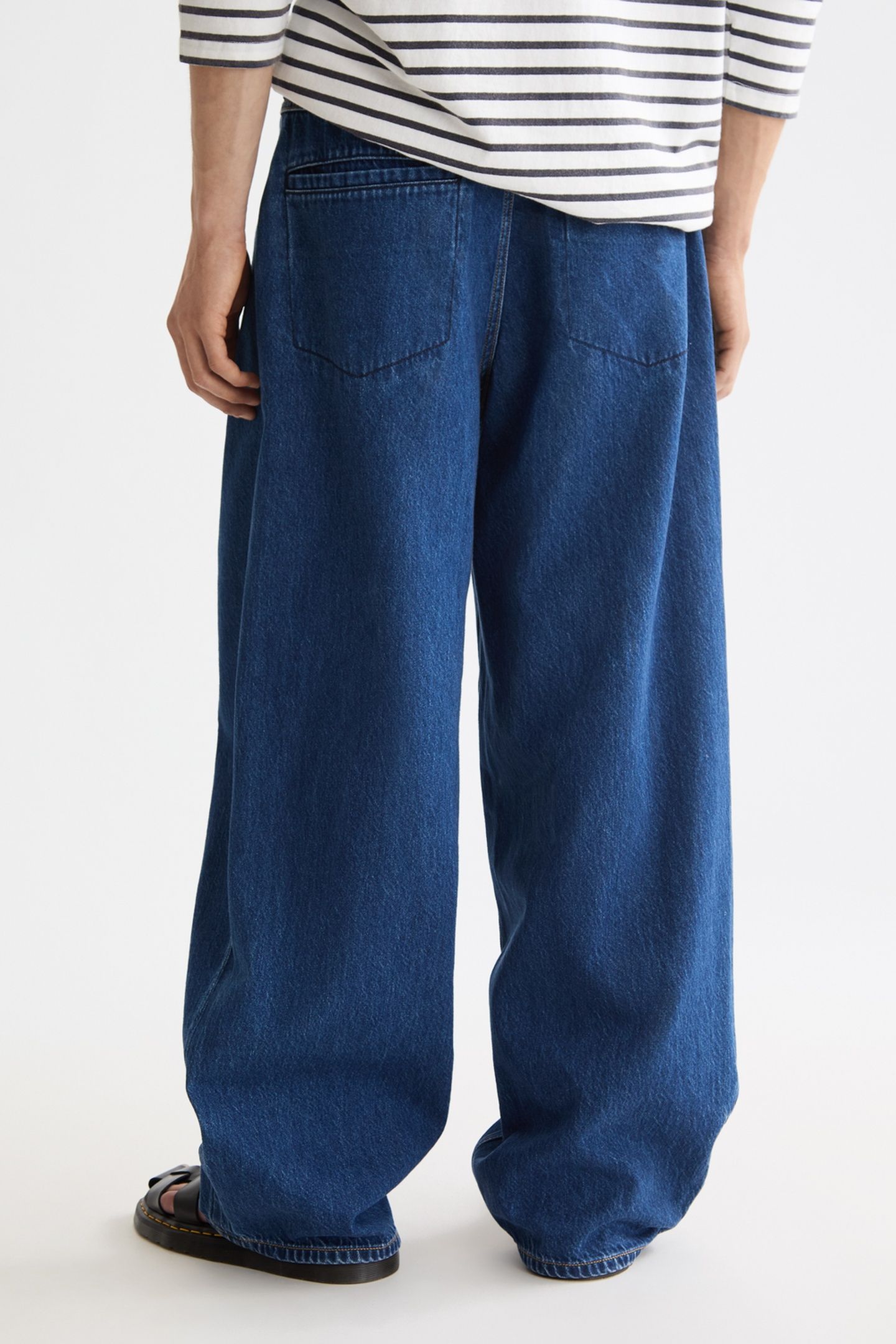 SEASONAL SUPER LOOSE PLEAT FRONT JEANS — FOREVER BLUE FOREVE 3