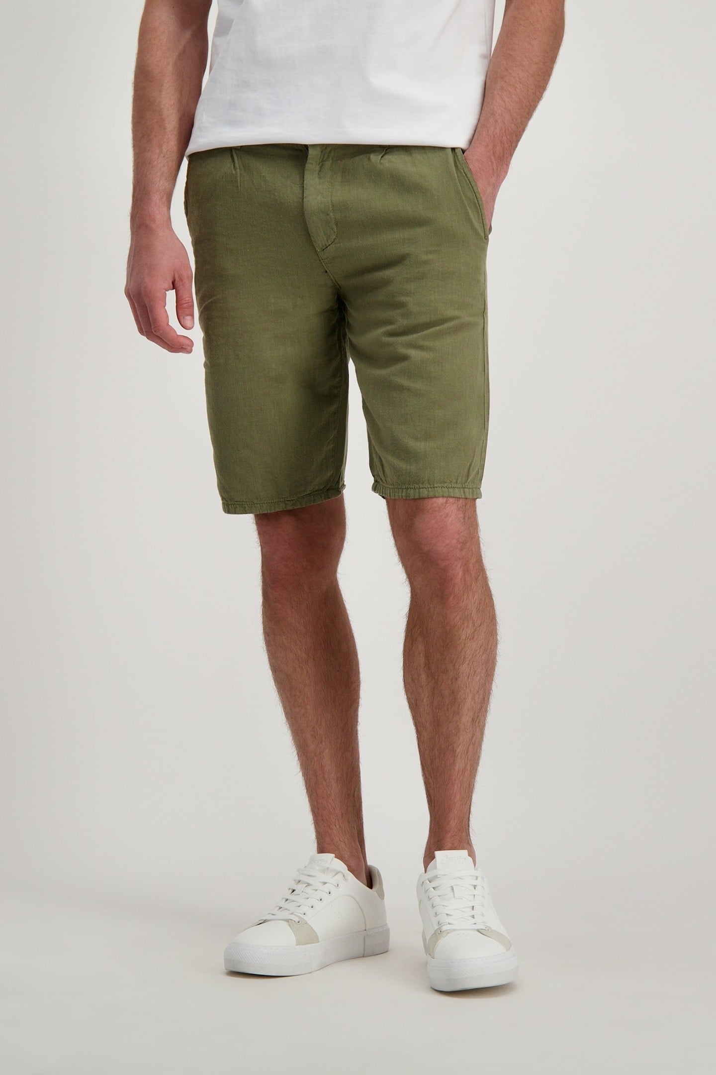 HORAN SHORT LINEN OLIVE 1