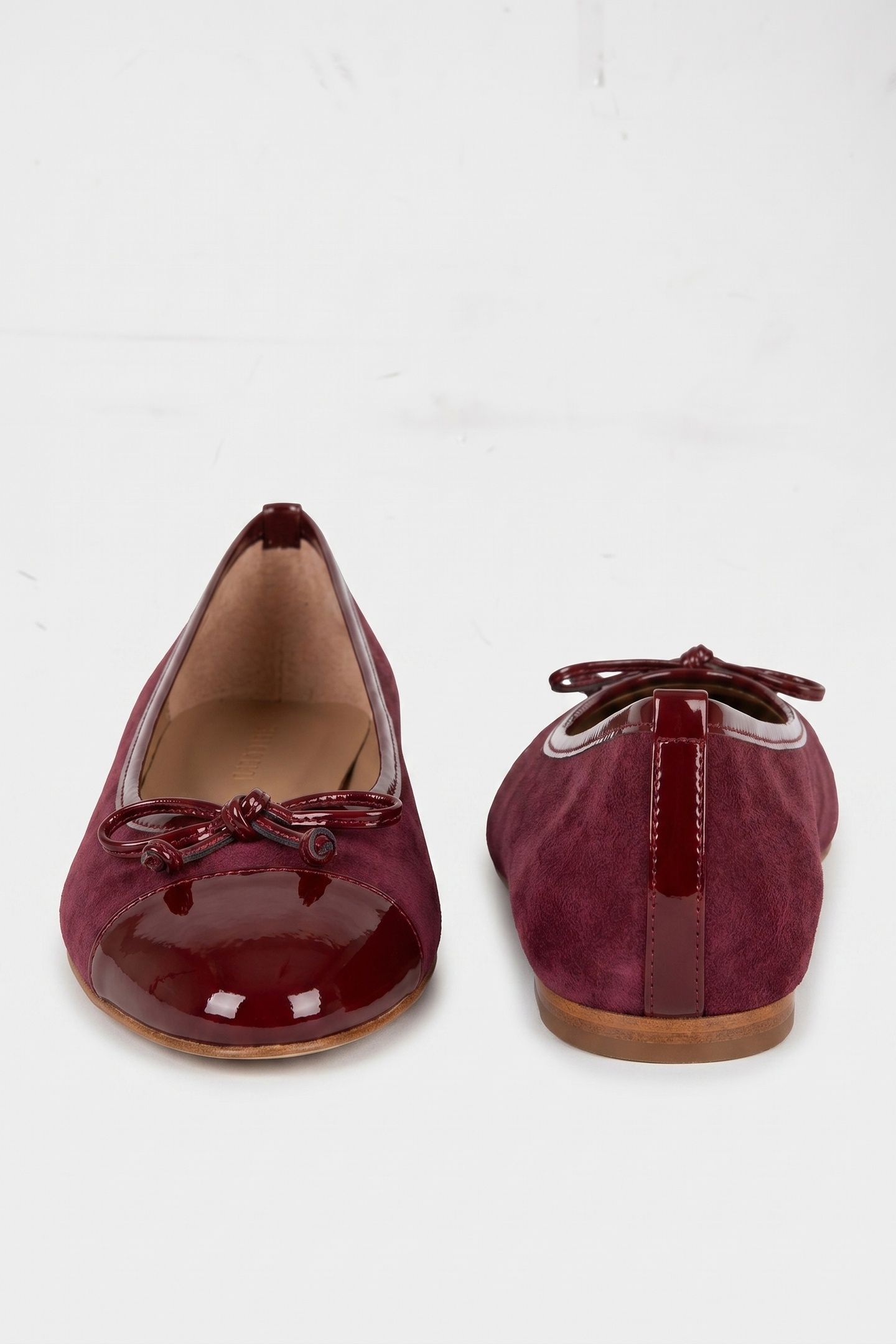 KARA FLATS BURGUNDY 3