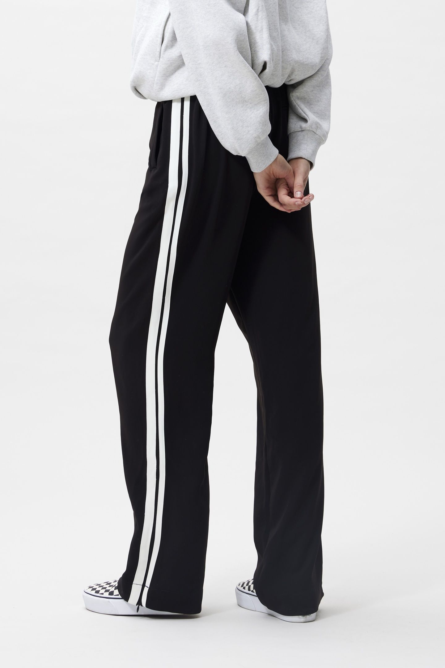 TRACKSUIT TROUSERS BLACK 3