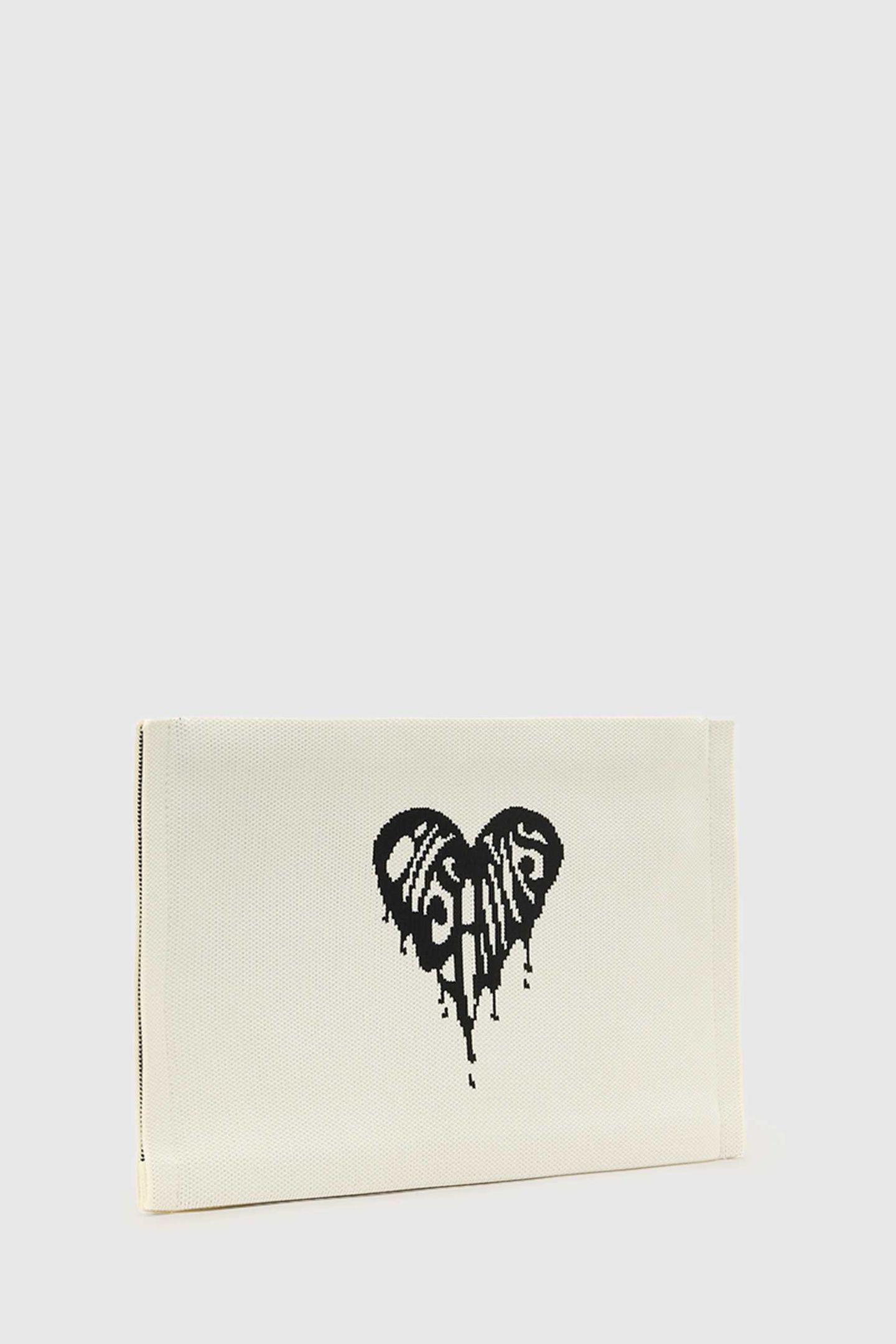 IZZY HEART CLUTCH WHITE 3