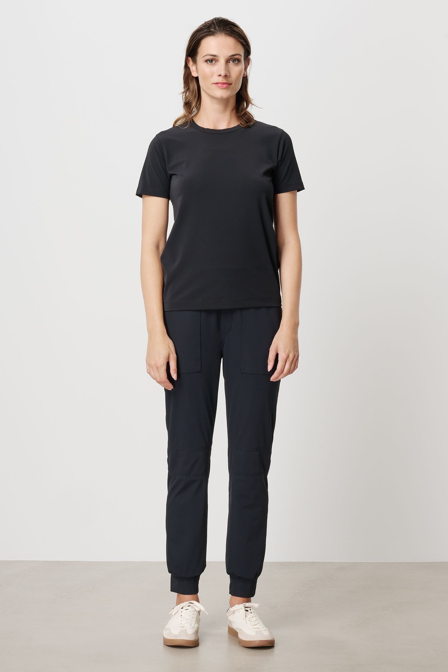 AKRON TEE BLACK 2