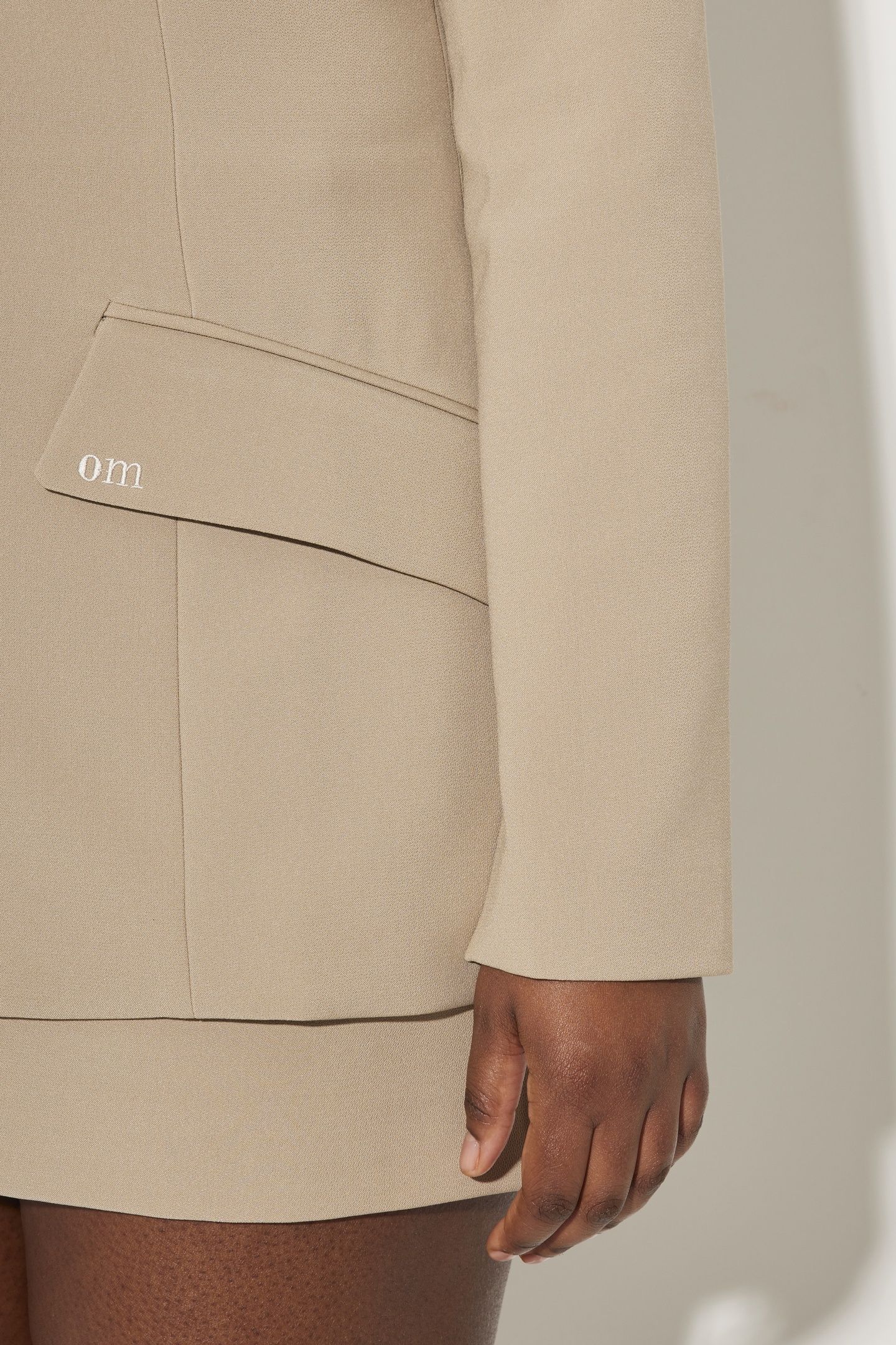 TAILORED JACKET TAUPE 3