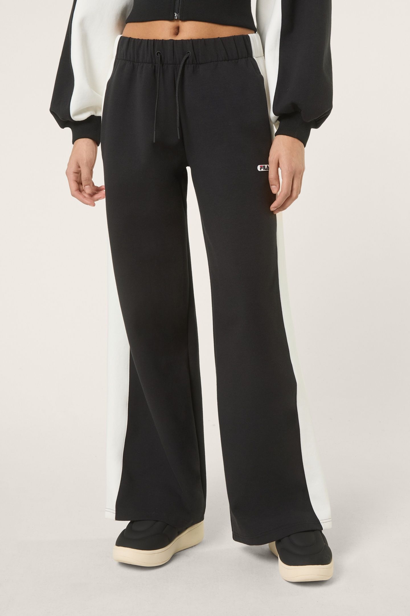 LECORE WIDE CONTRAST PANEL SCUBA TRACK PANTS BLACK-EGRET 1