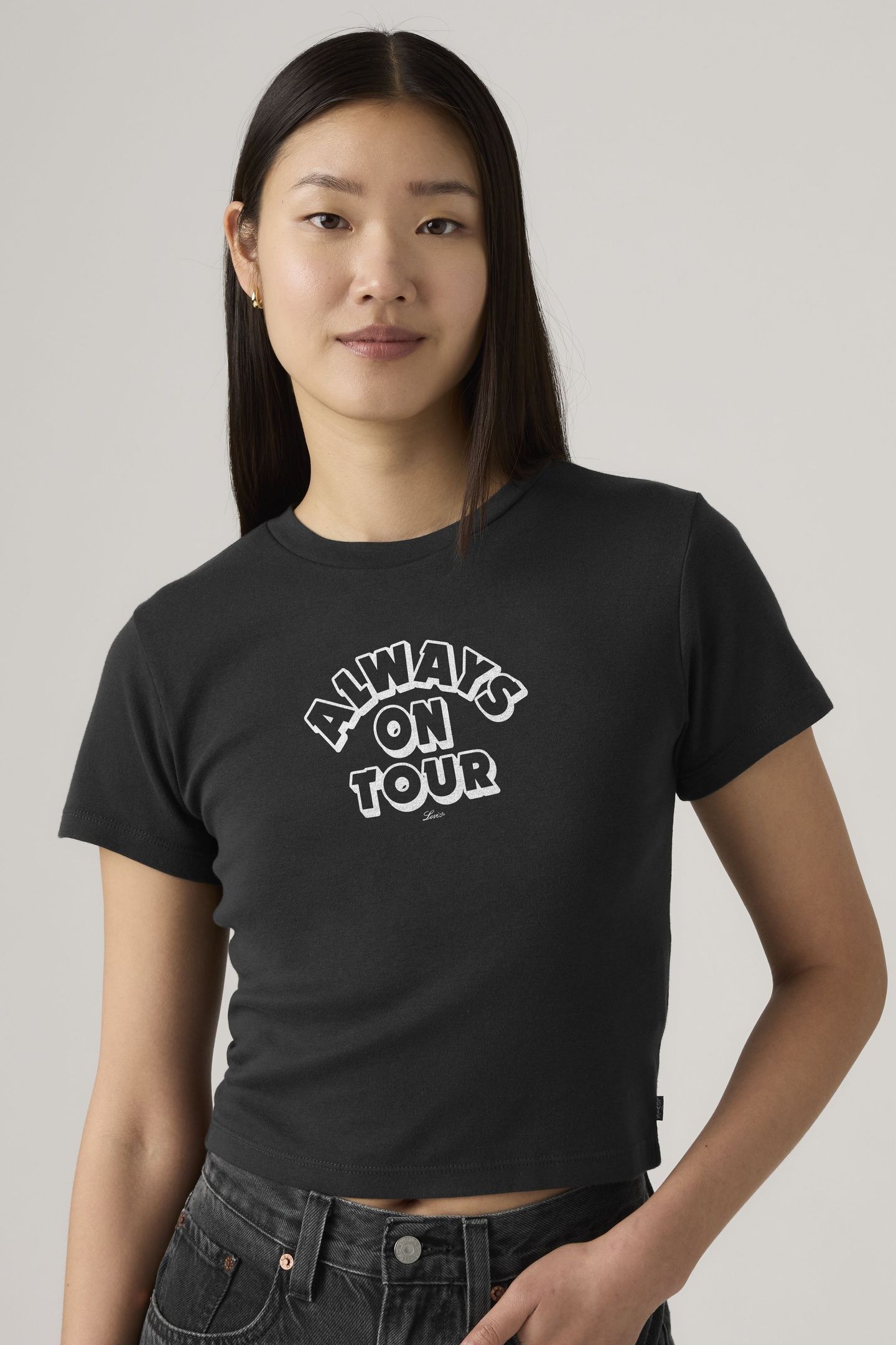 GRAPHIC ESSENTIAL SPORTY TEE 3