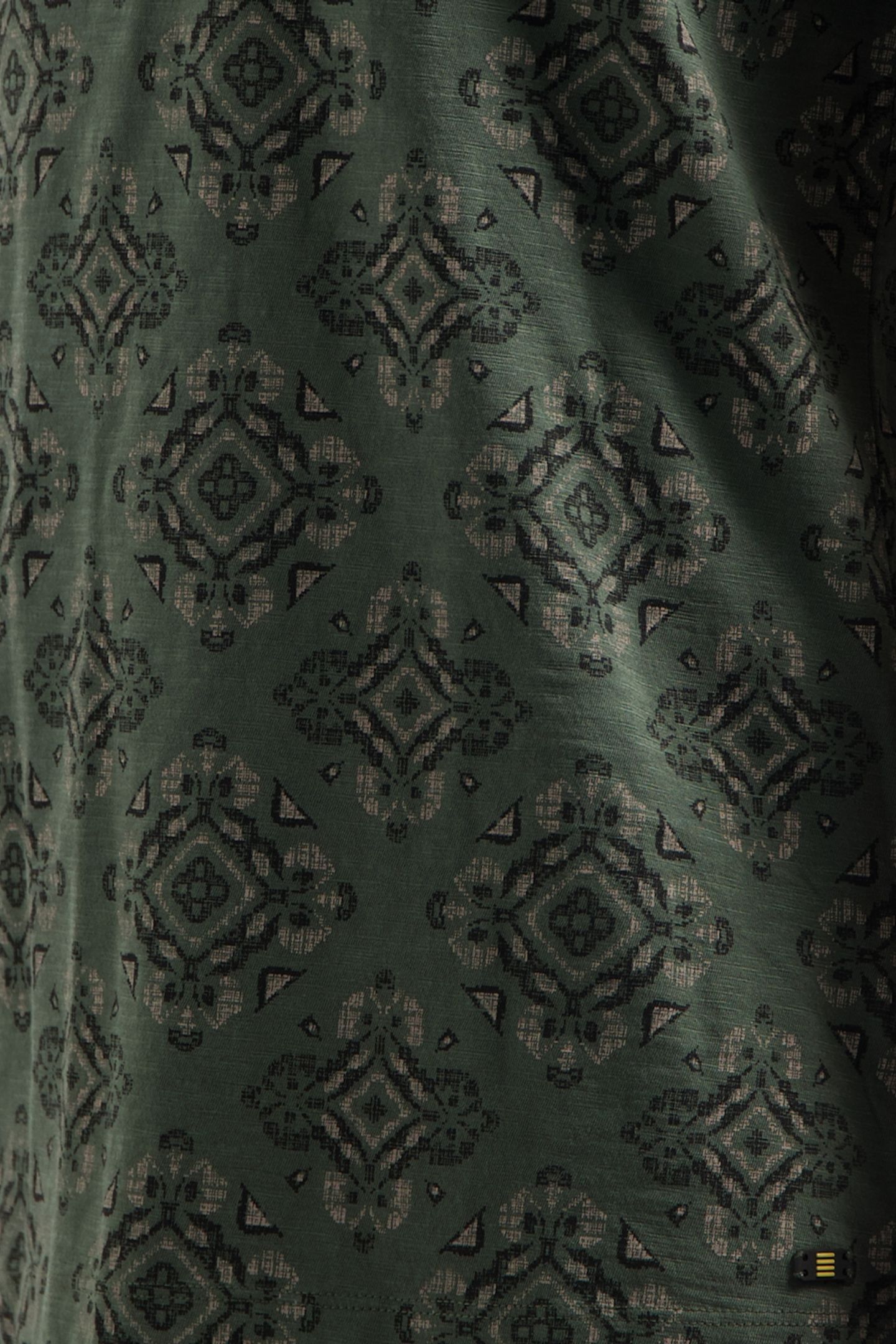 T-SHIRT CREWNECK ALLOVER PRINTED GARMENT DYED SLUB DARK GREE 7