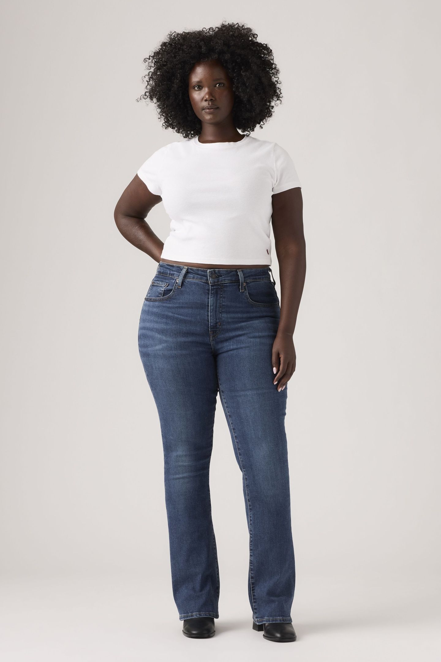 725 HIGH RISE BOOTCUT JEANS 6