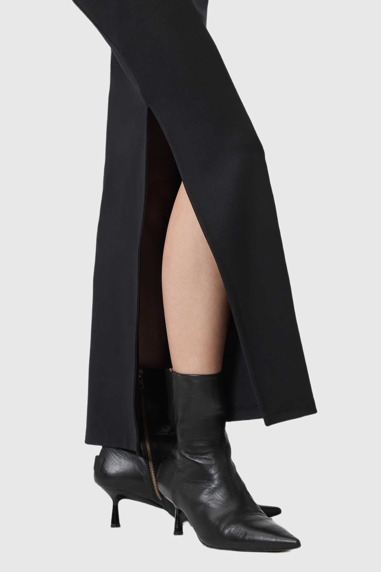 ARI DRESS BLACK 8