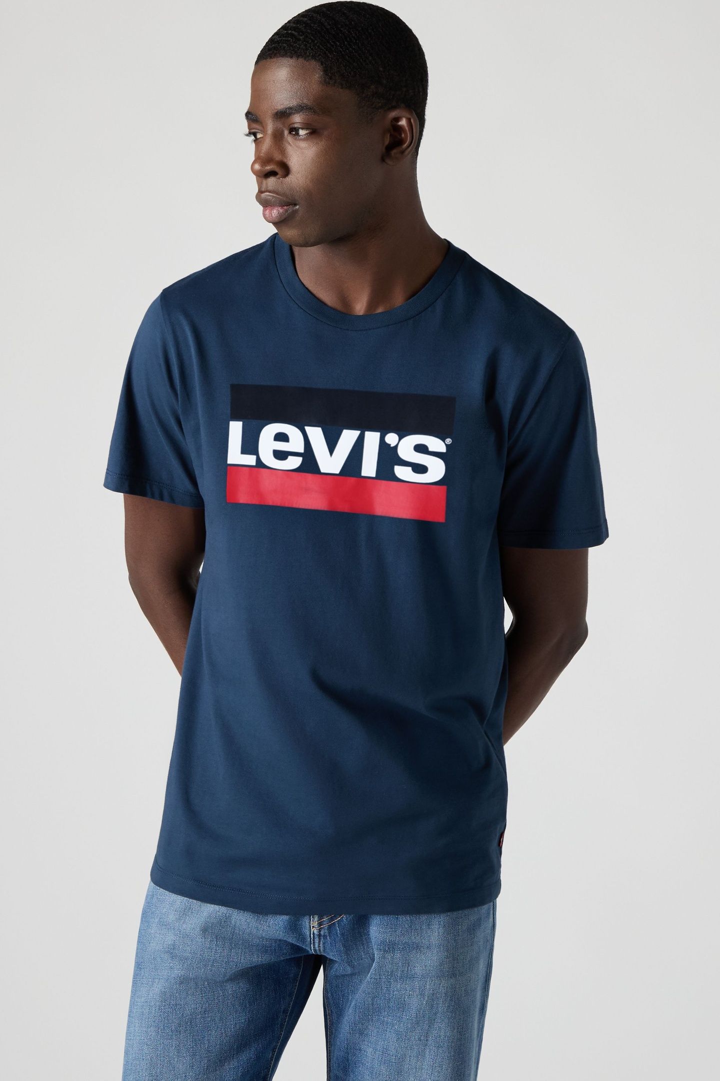 SPORTSWEAR GRAPHIC T-SHIRT 2
