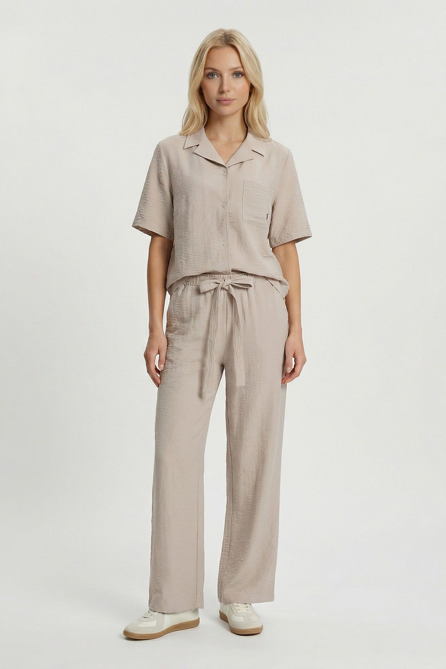 AZURA BLOUSE LIVER 1