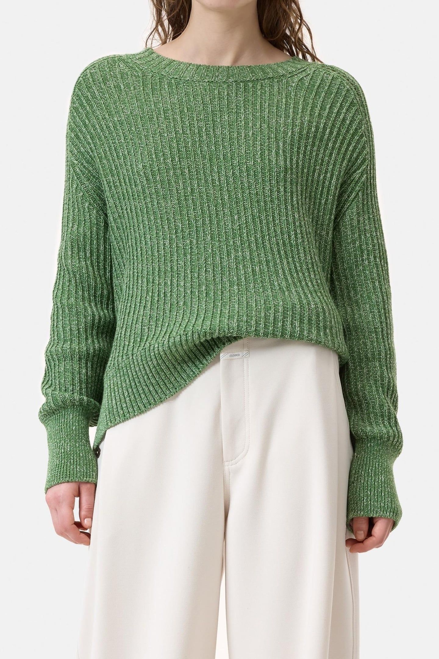CREW NECK LONG SLEEVE MATCHA GREEN 2