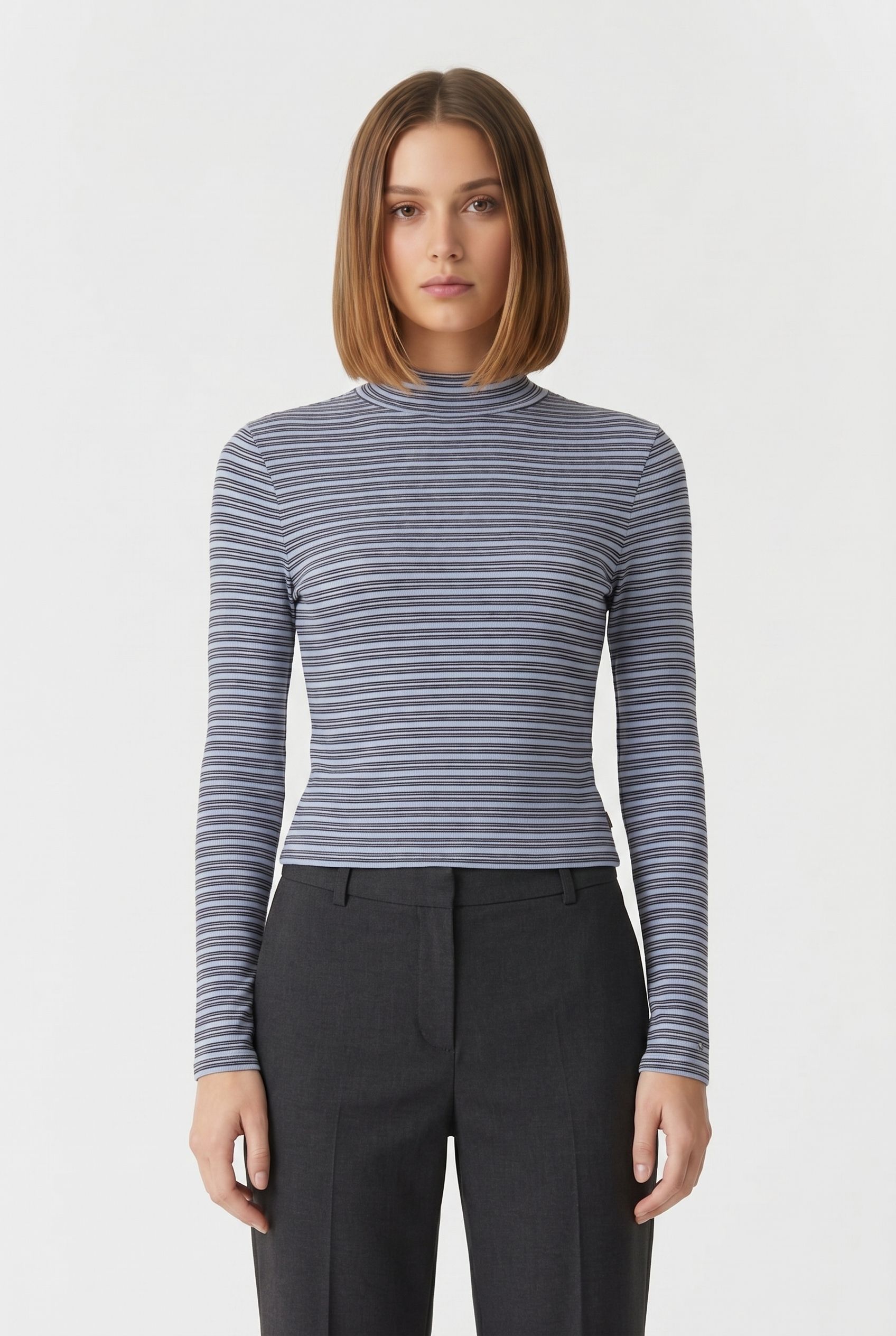 LSEEFFORTLESS LS TEE LOGO KNIT TURTLENECK 1
