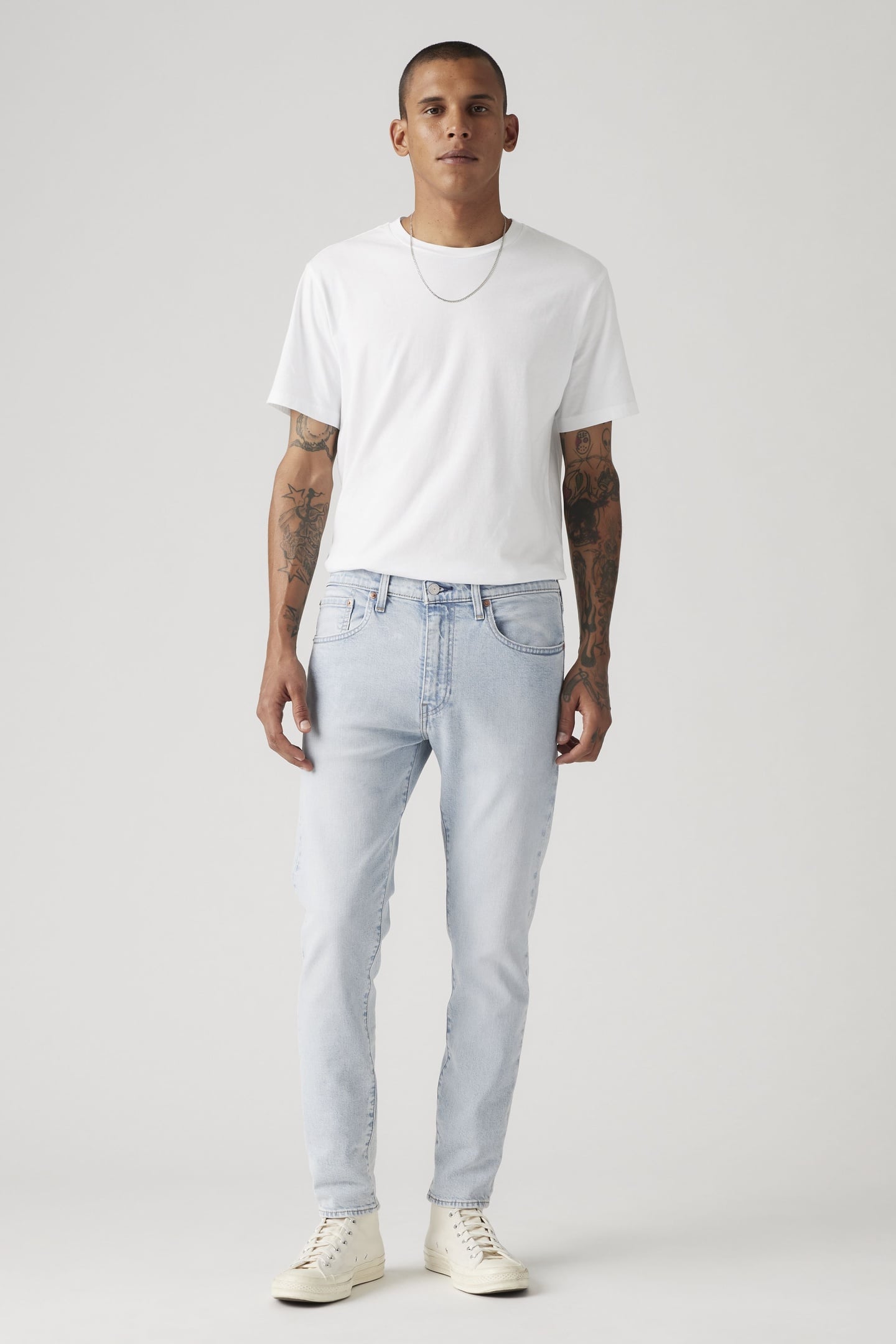 512™ SLIM TAPER LIGHTWEIGHT JEANS 1