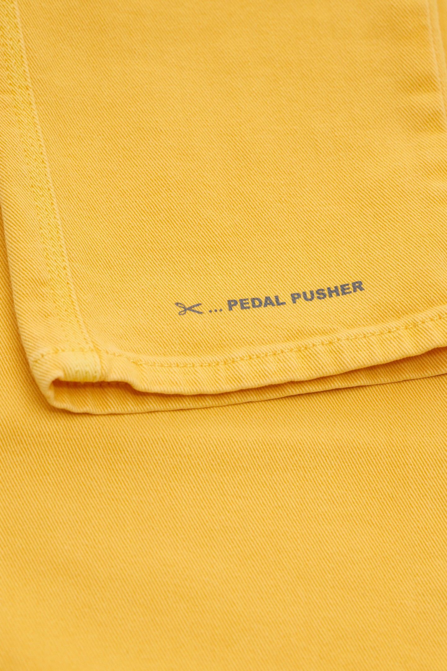 PEDAL PUSHER MANGO YELLOW 6